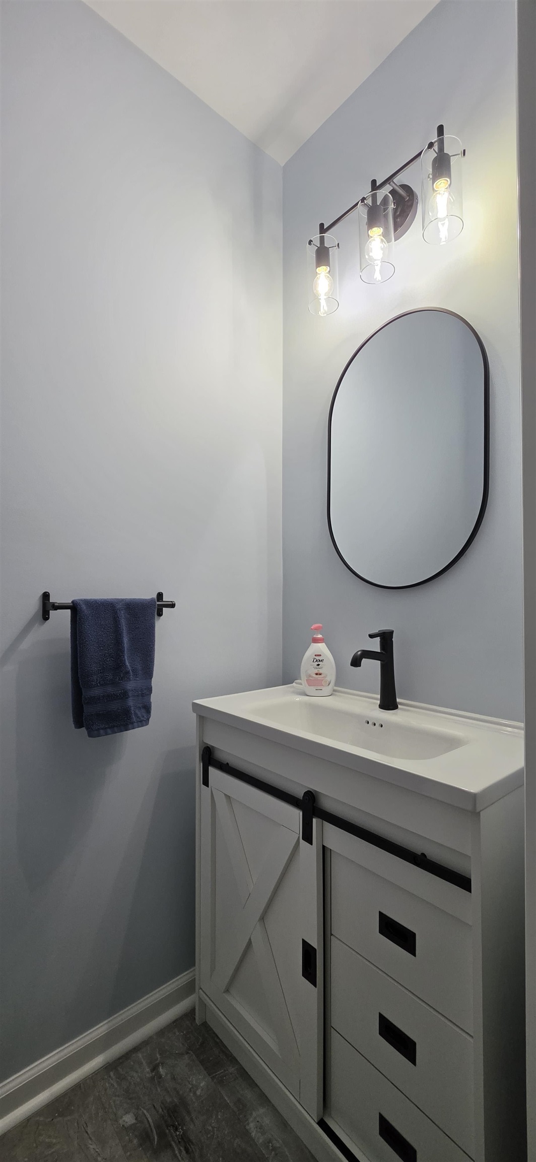 110 E Walnut Avenue - Picture 25