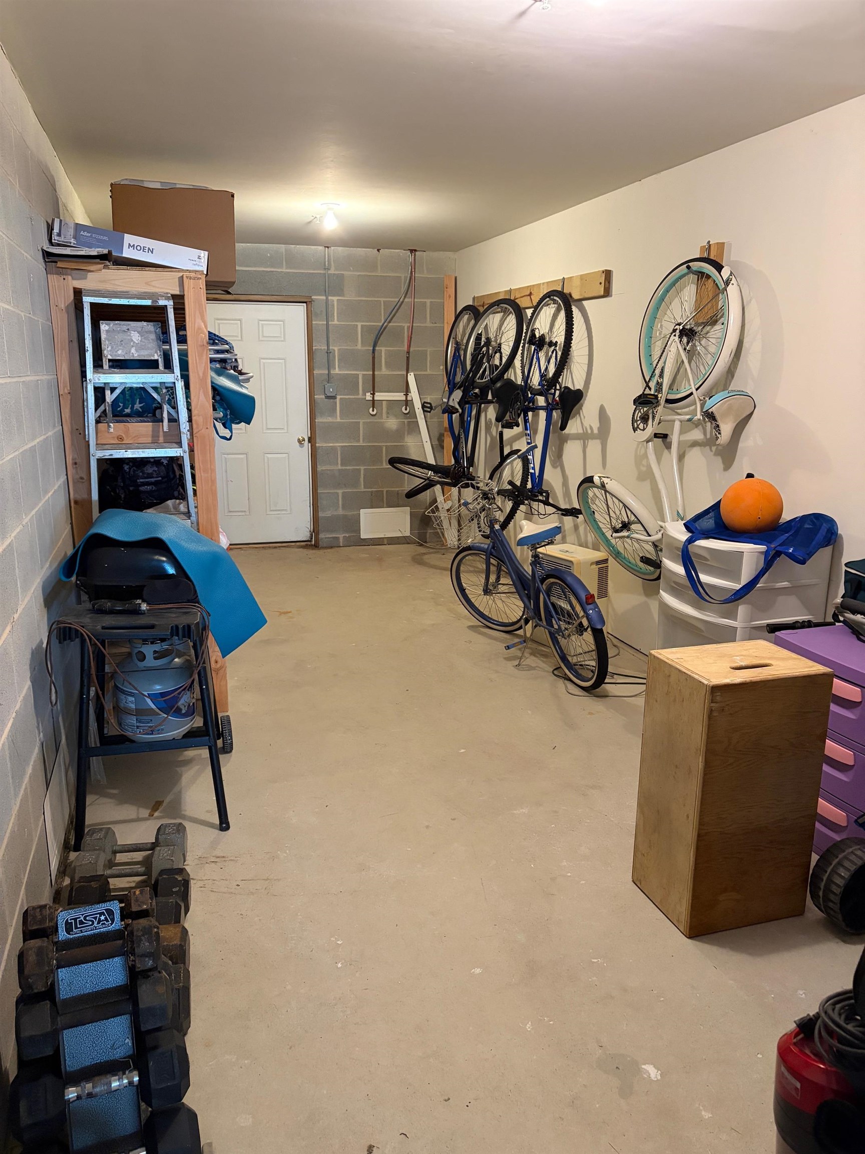 110 E Walnut Avenue - Picture 36