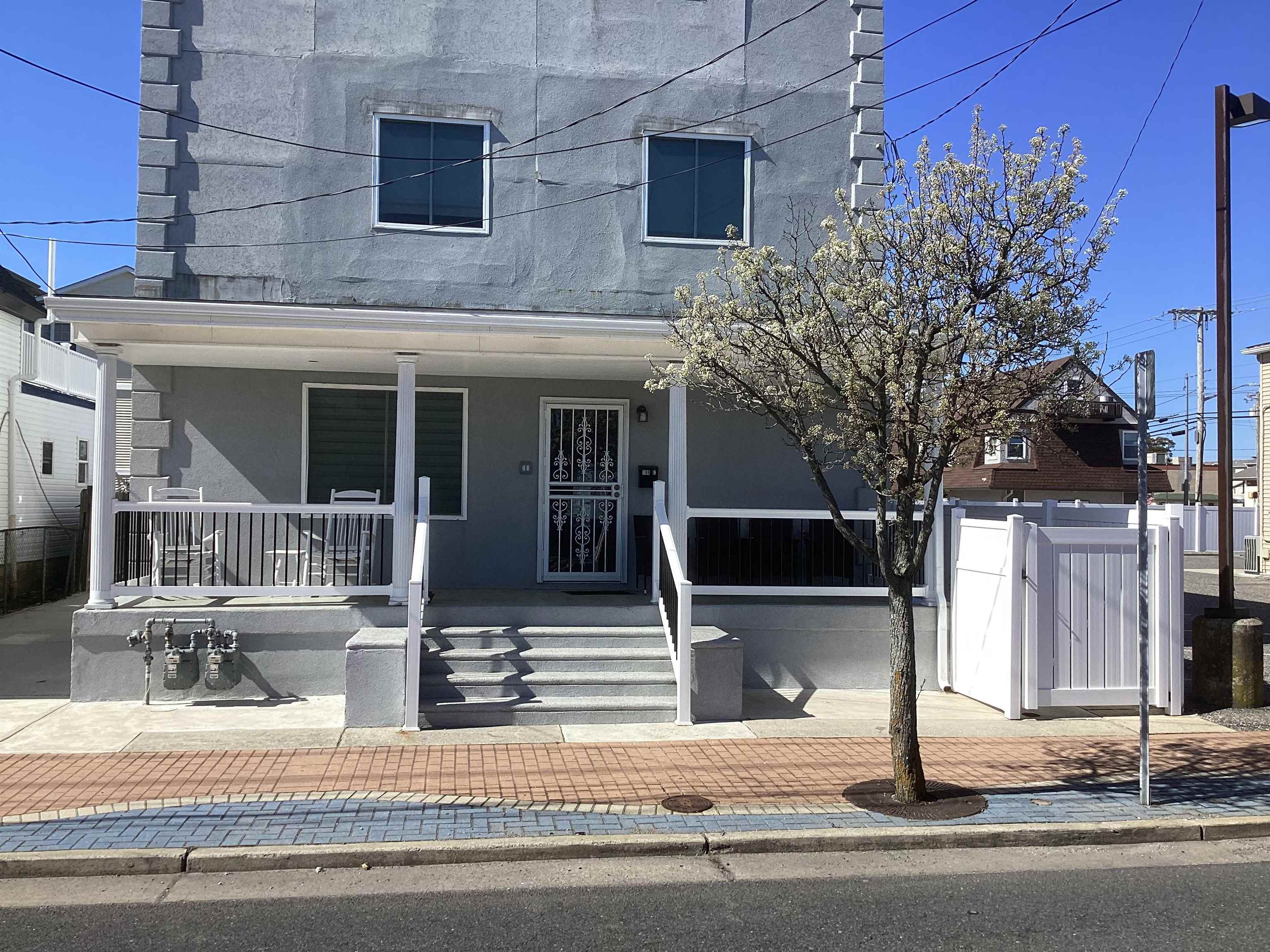 108 E Rio Grande Avenue - Wildwood