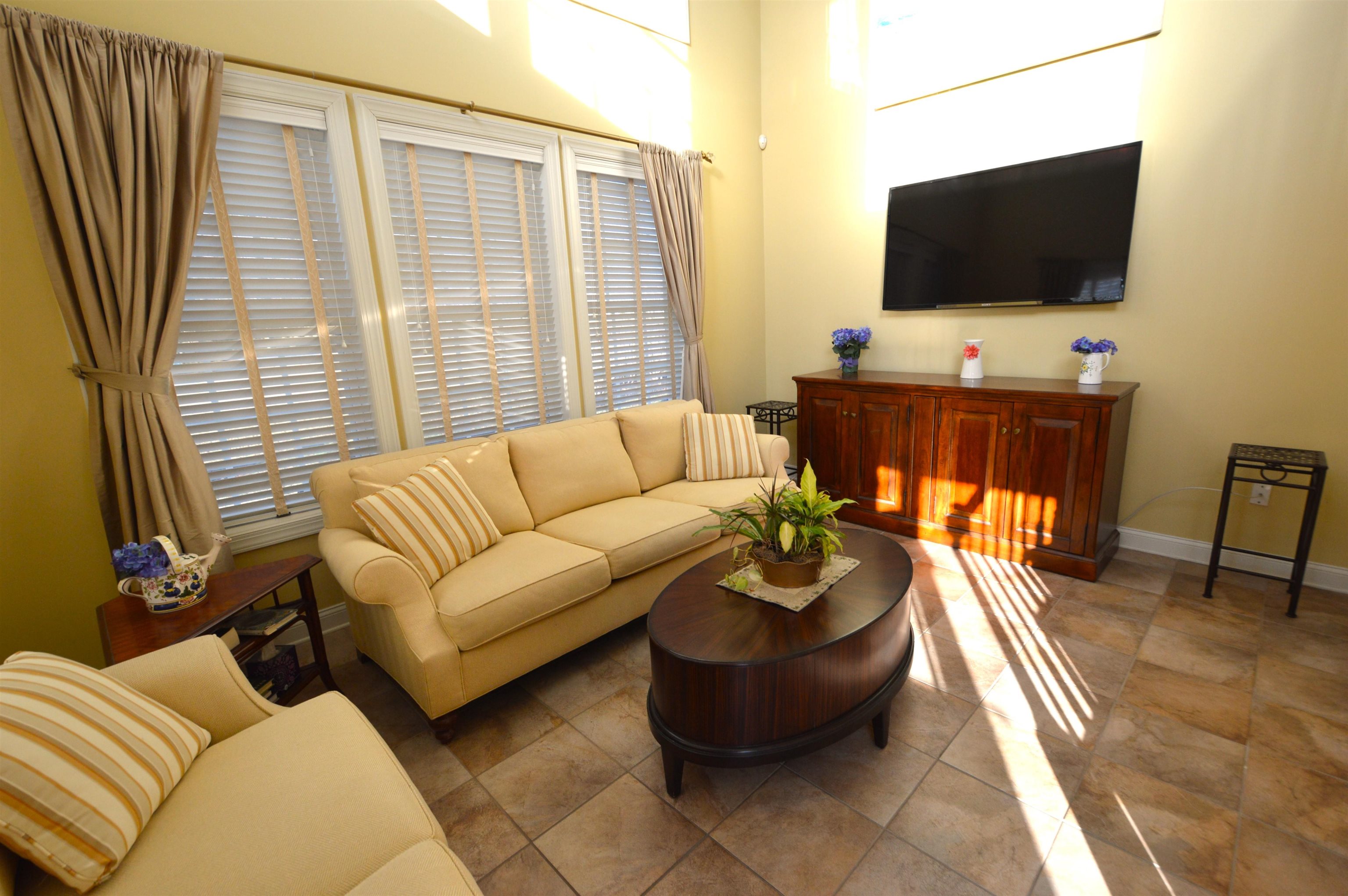 1111 Saint Andrews Drive