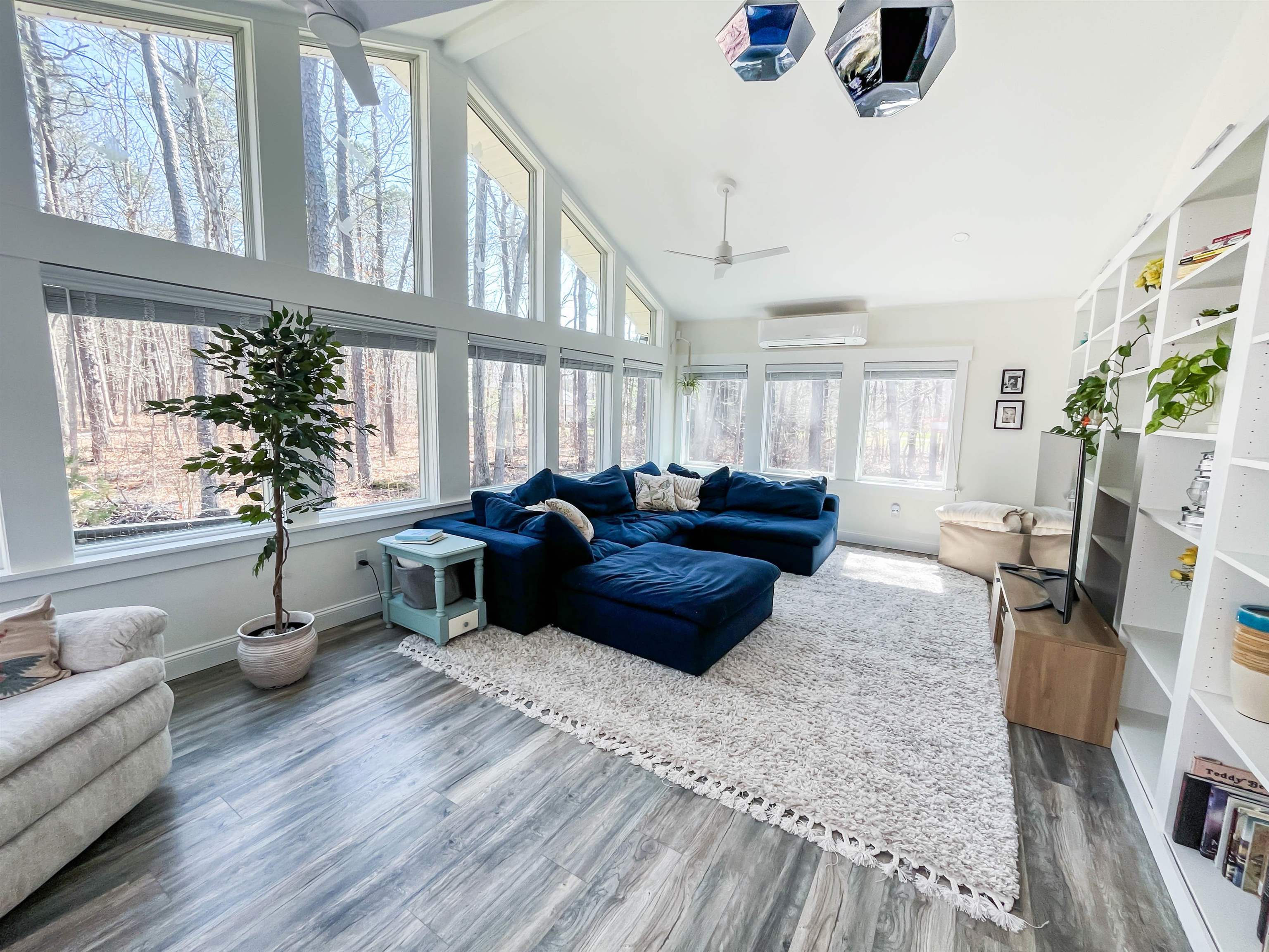 708A S 2nd Avenue - Picture 2