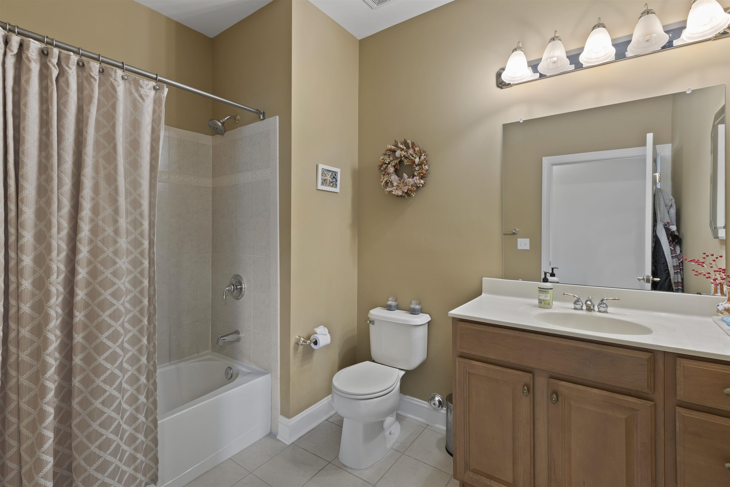 30 Lochalsh Lane - Picture 13