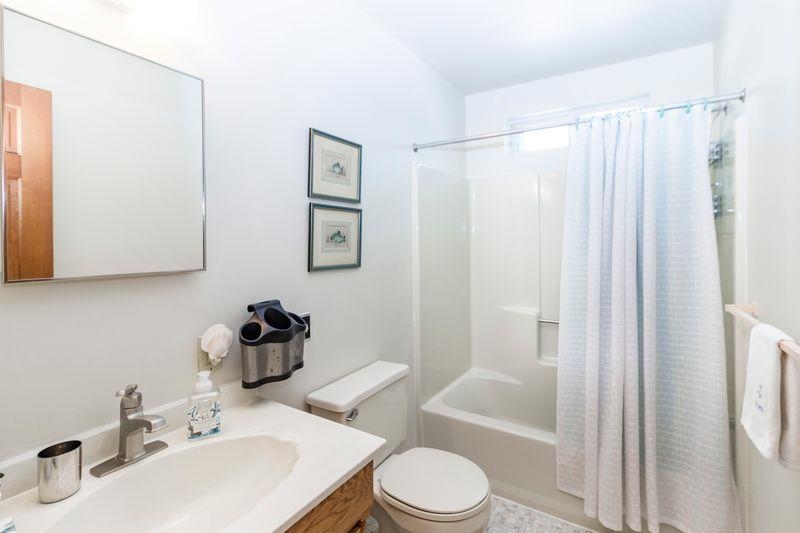 1348 Missouri Avenue - Picture 19