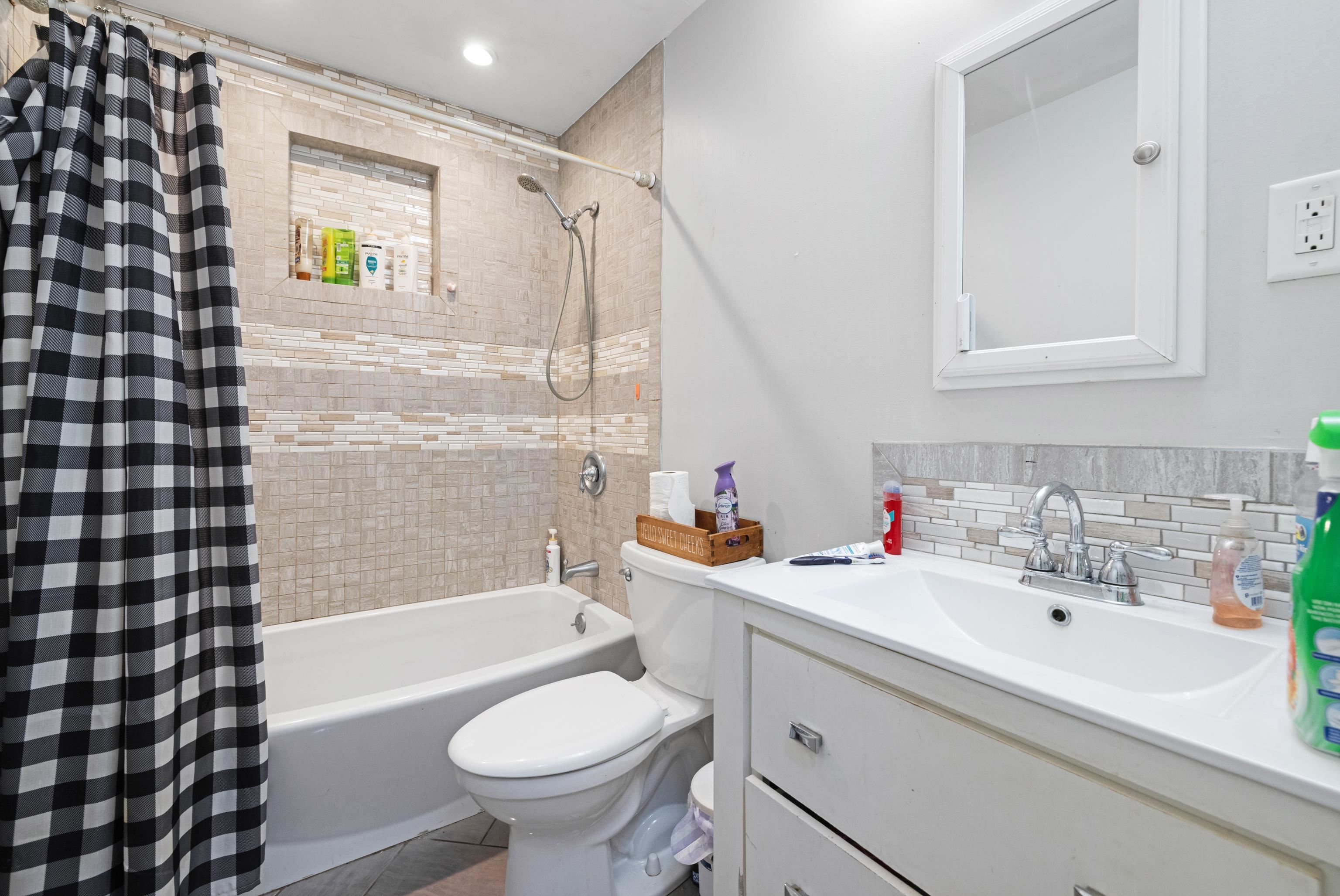 161 Briarwood Drive - Picture 15