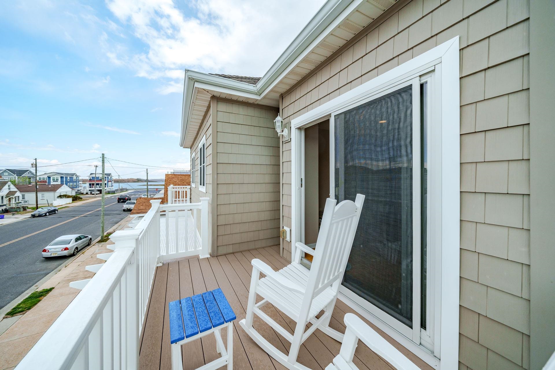 125 W Cardinal Avenue