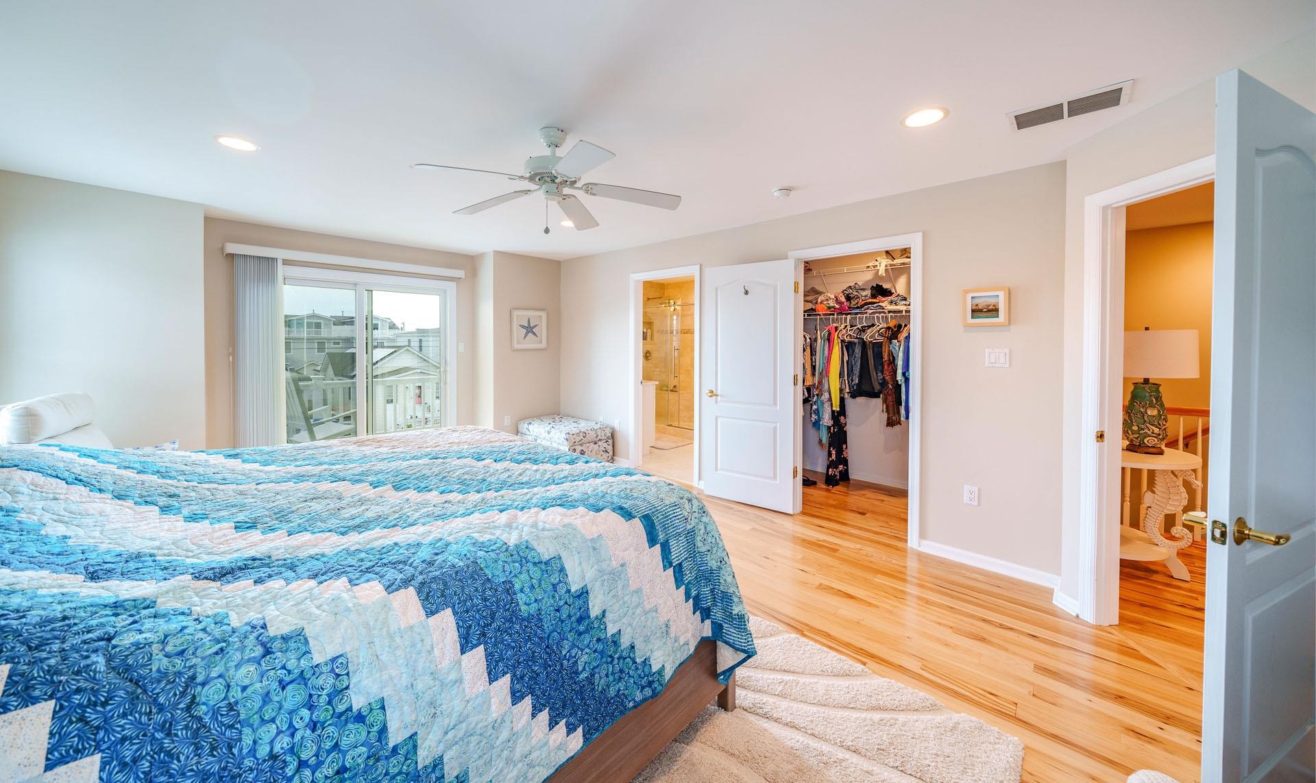 125 W Cardinal Avenue