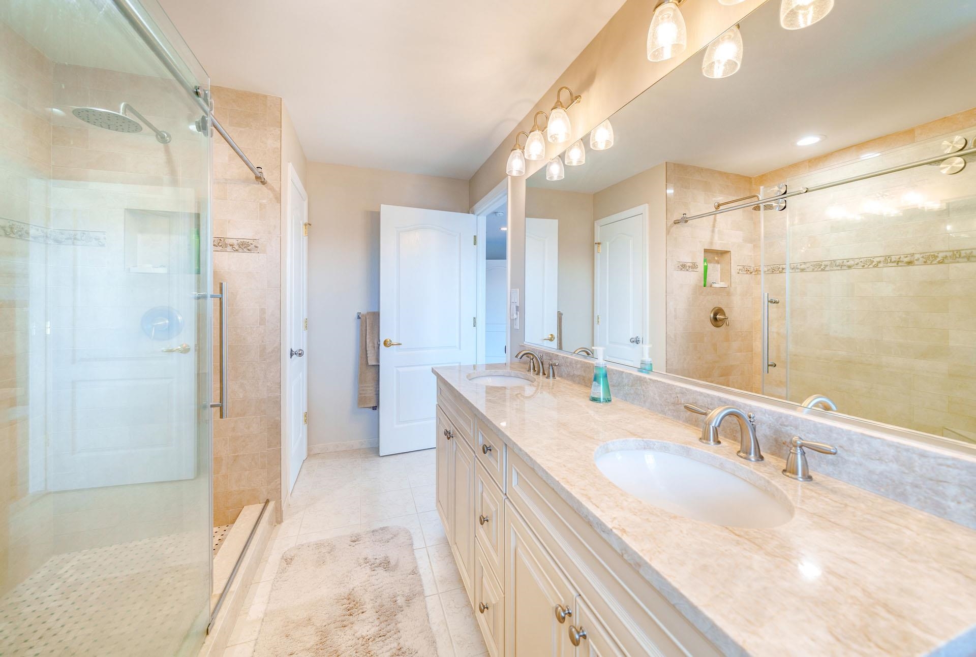 125 W Cardinal Avenue