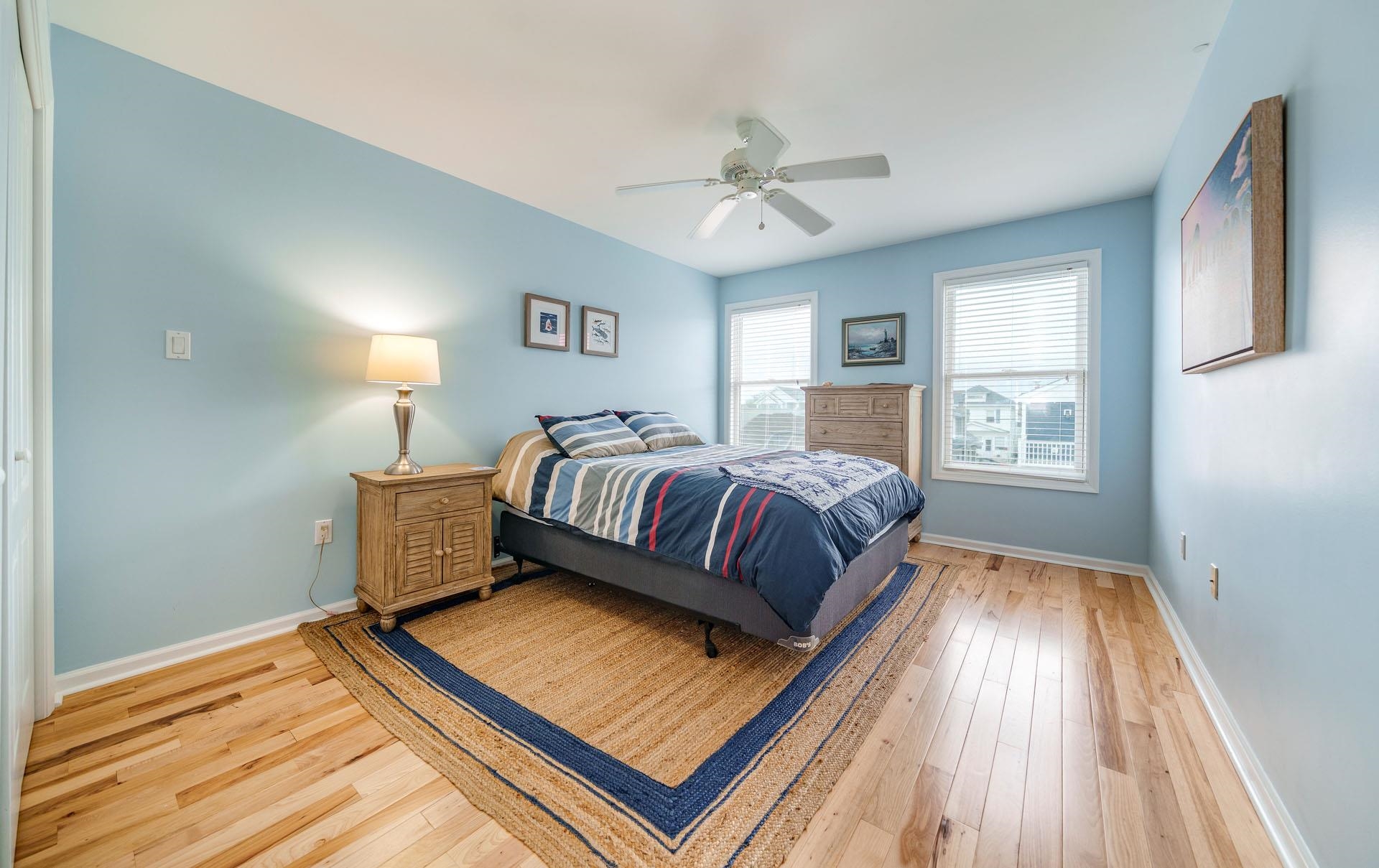 125 W Cardinal Avenue