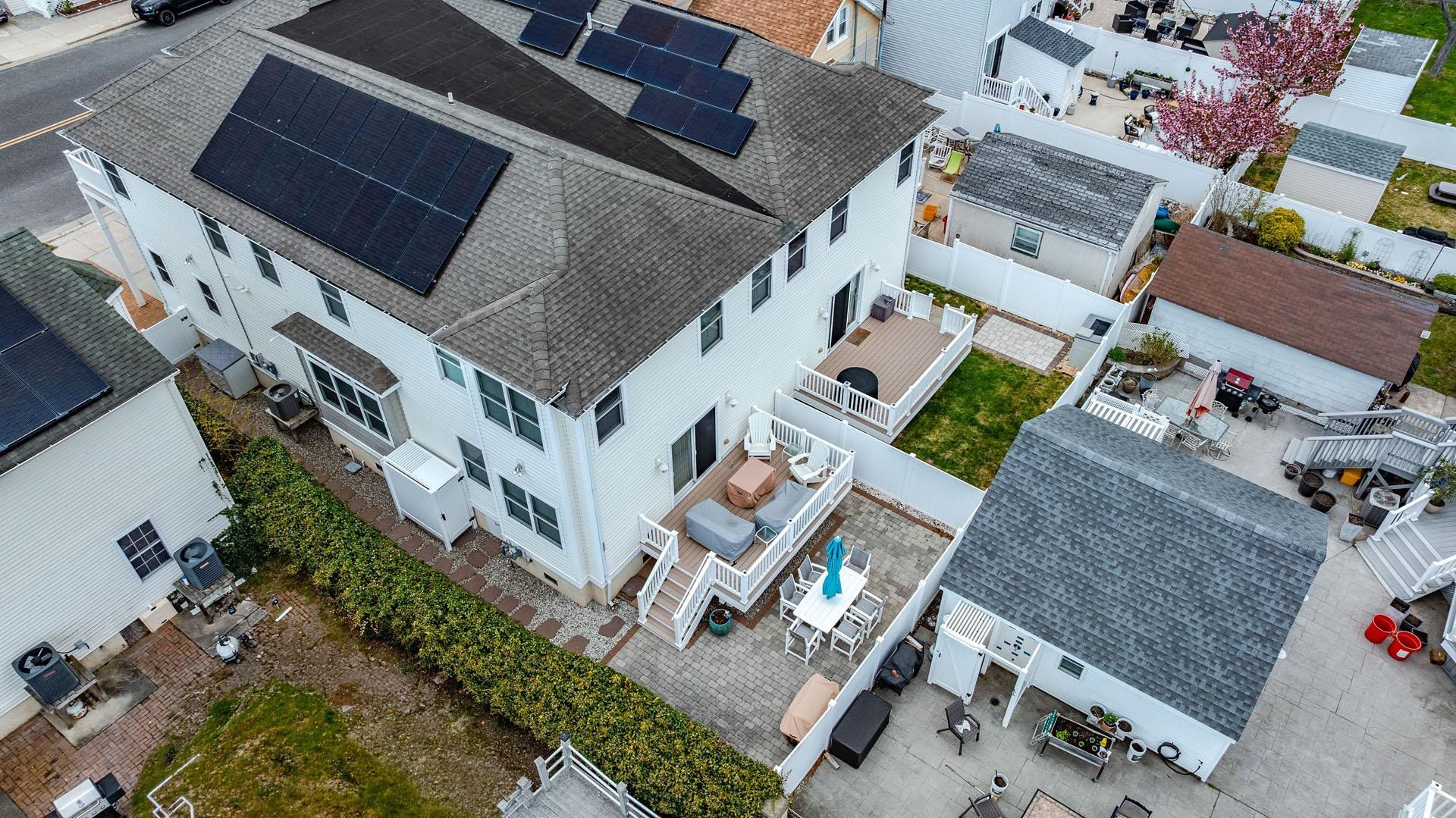 125 W Cardinal Avenue