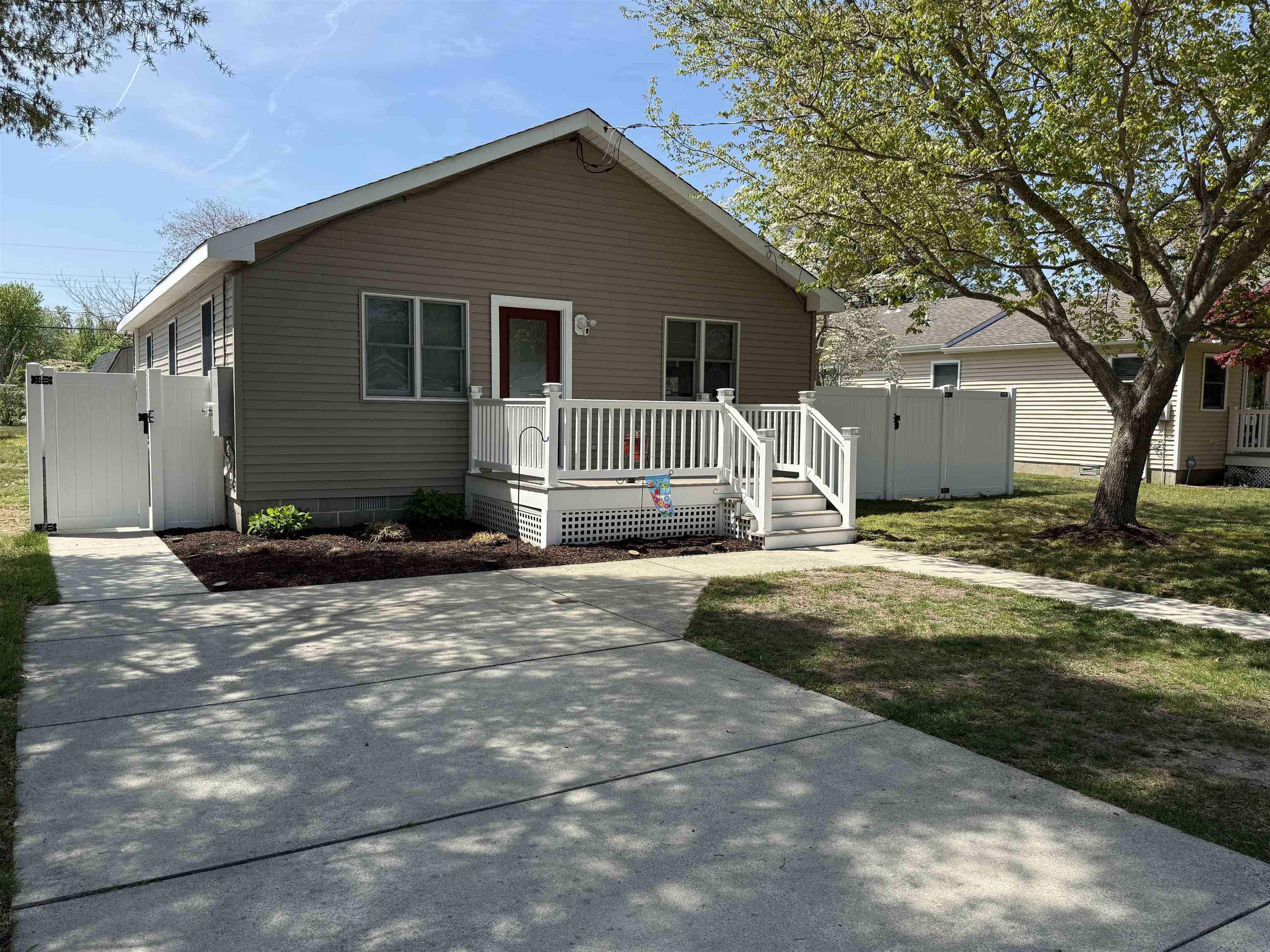  128 Texas Avenue - Villas