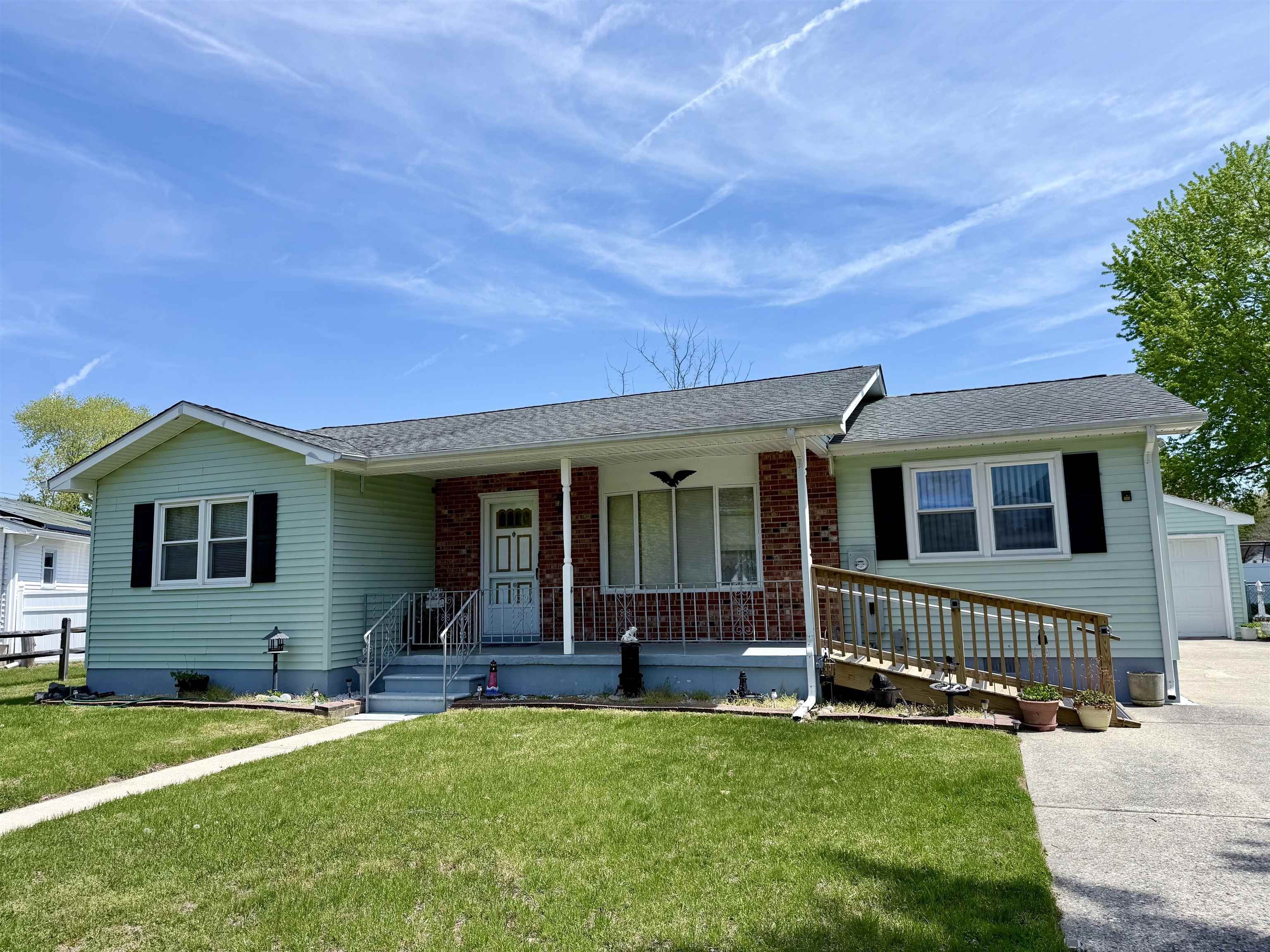  1 carriage Lane - Erma