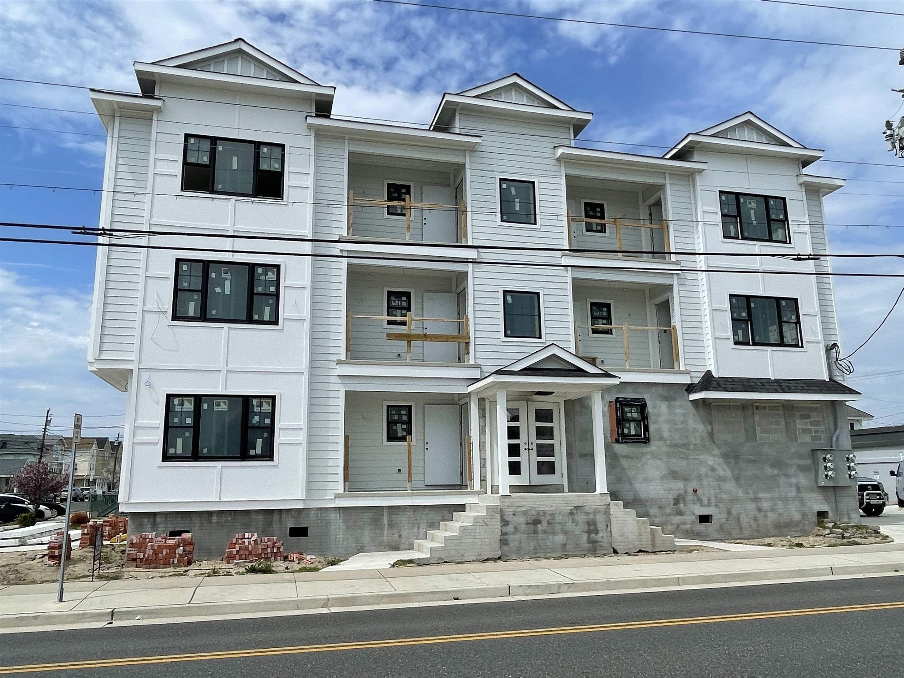 5006 Pacific Avenue - Wildwood