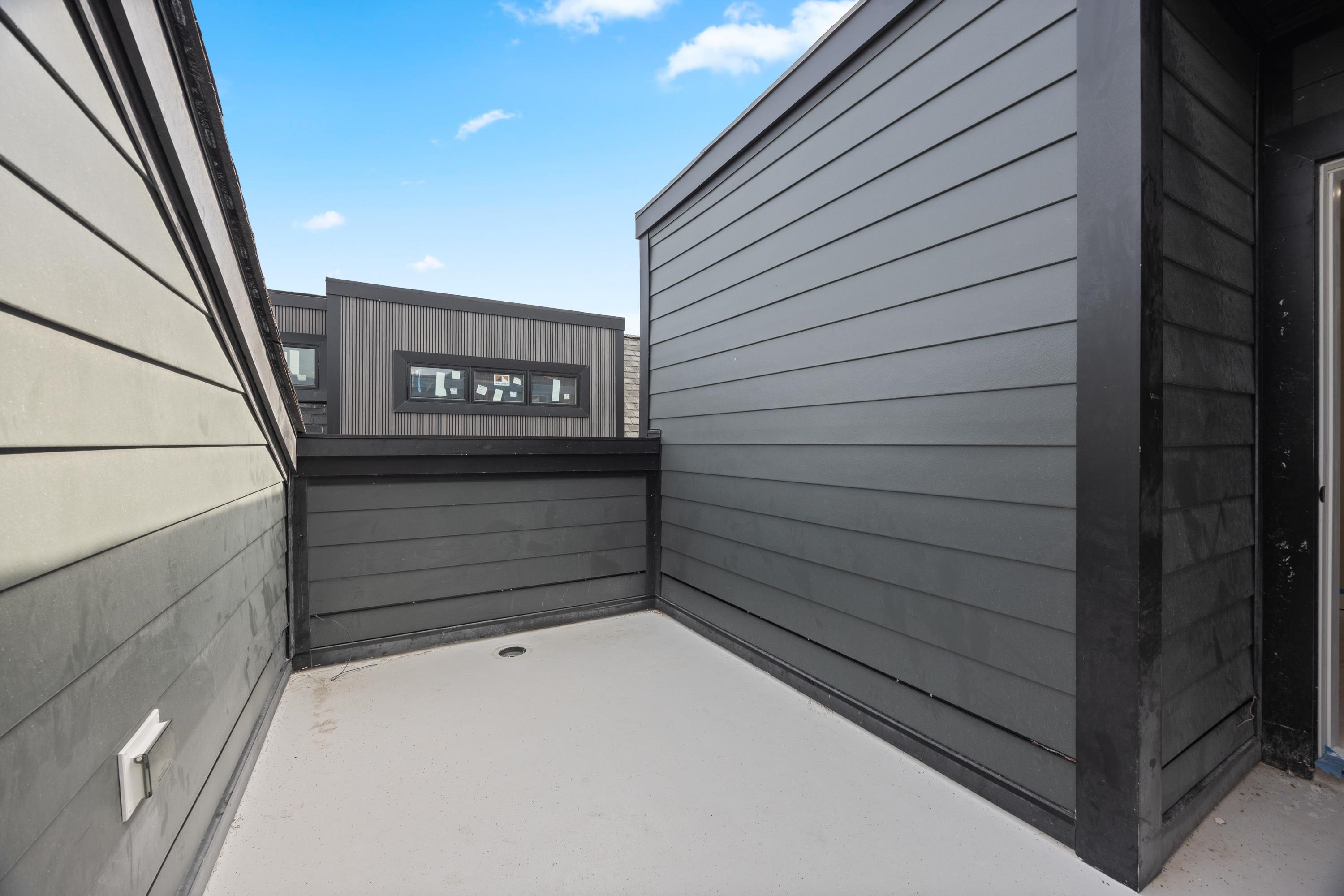 7803 Seaview Avenue - Picture 30
