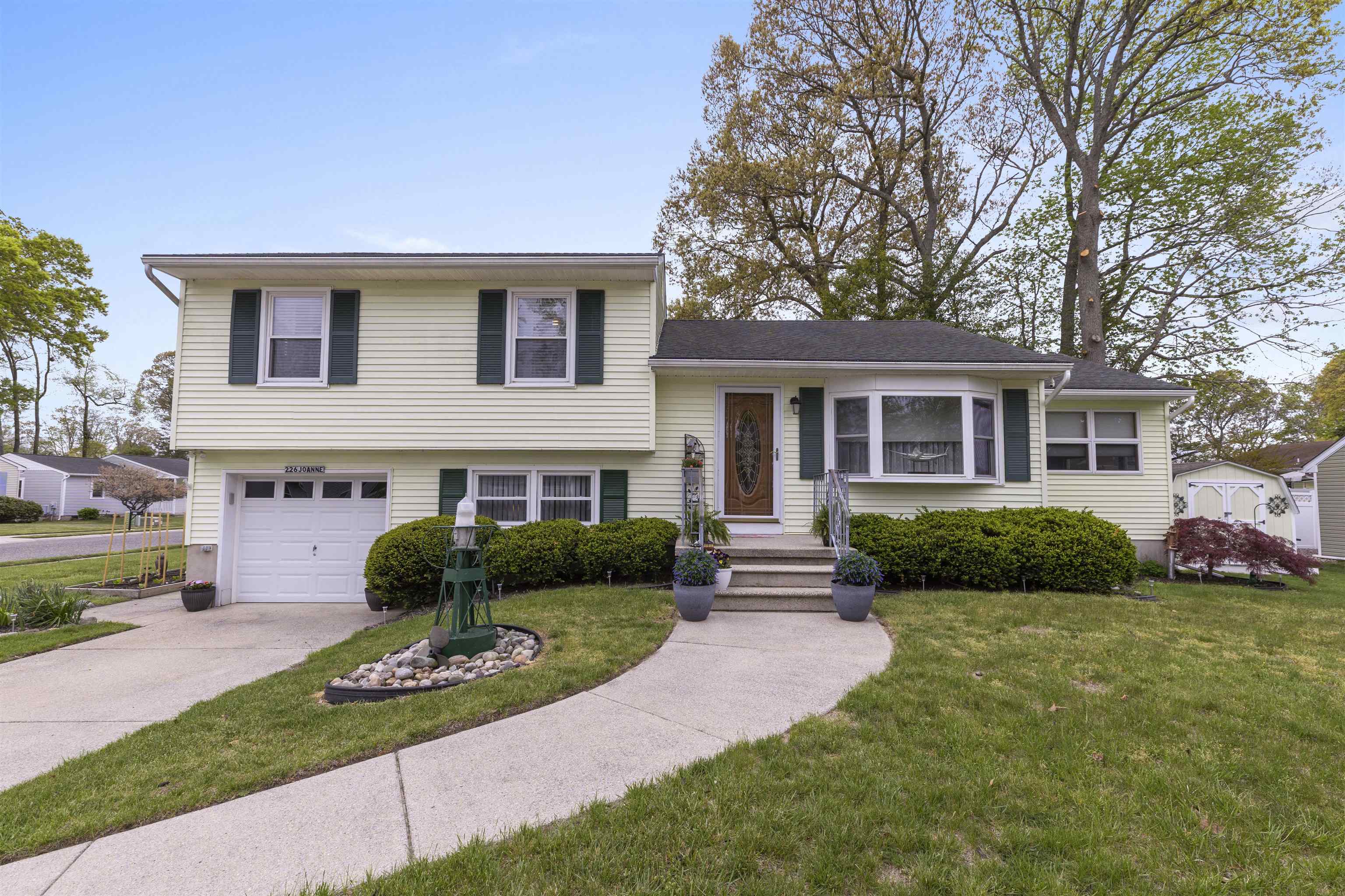 226 Joanne Street, North Cape May
