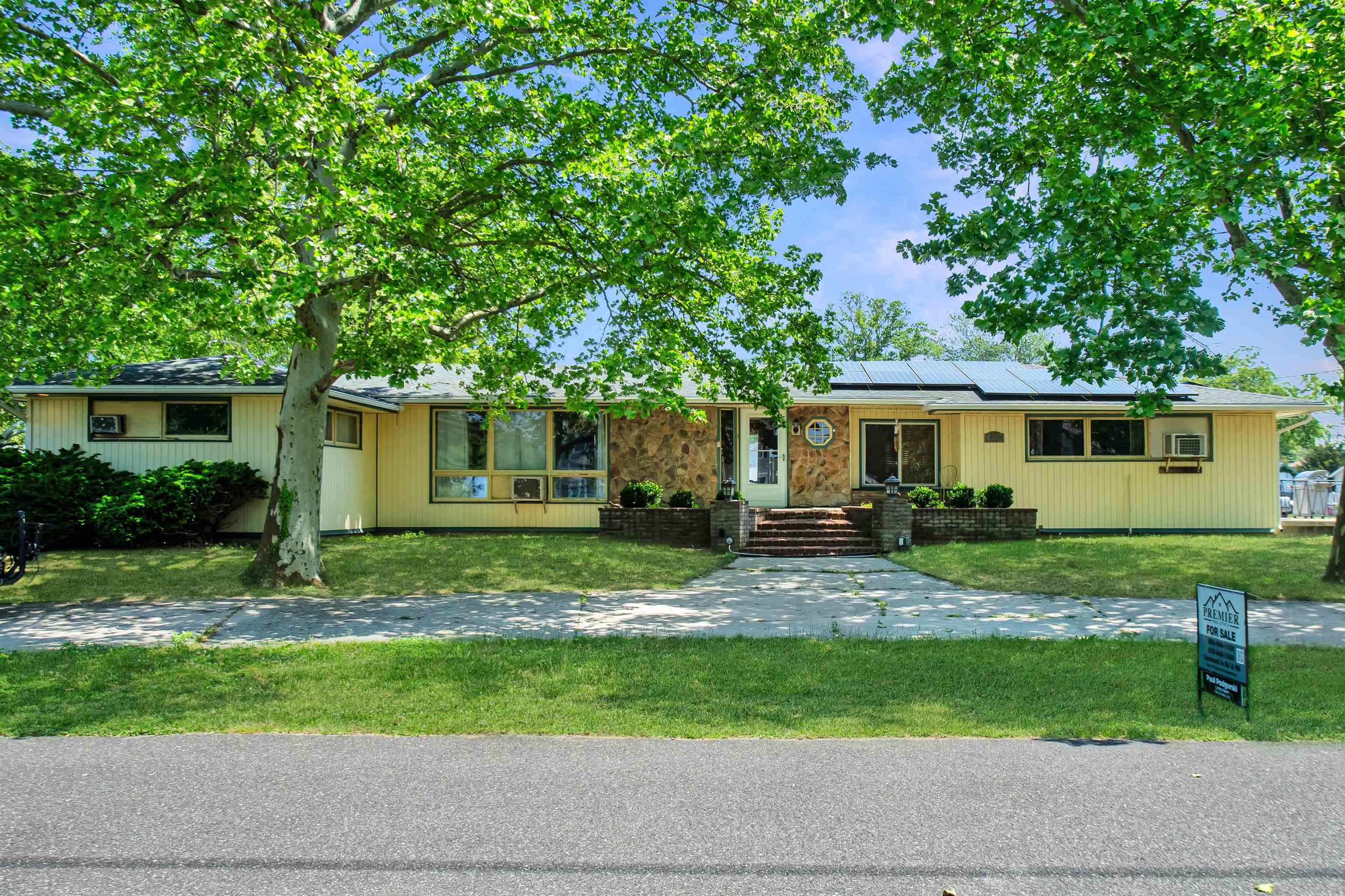 210 Railroad Avenue