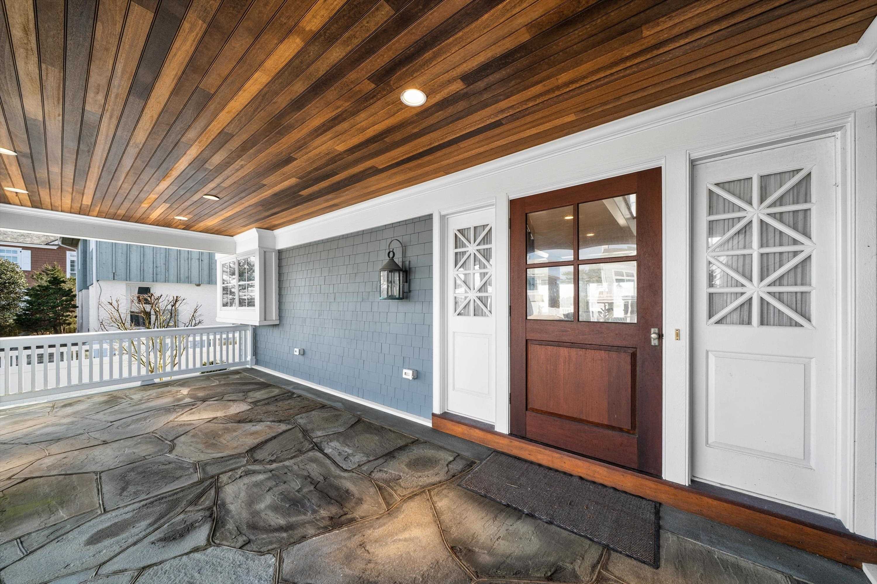 109 115th Street - Picture 4