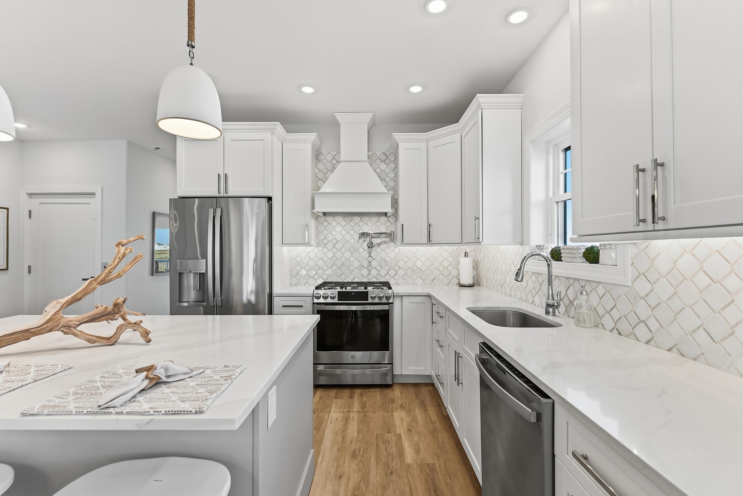 428 W 19th Avenue