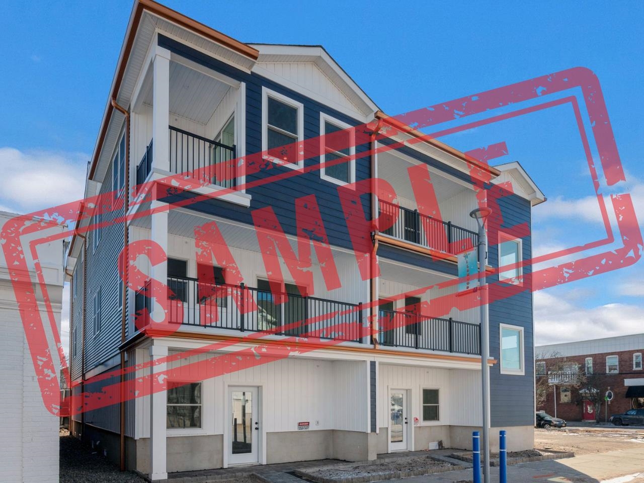 261262 | Photo 3