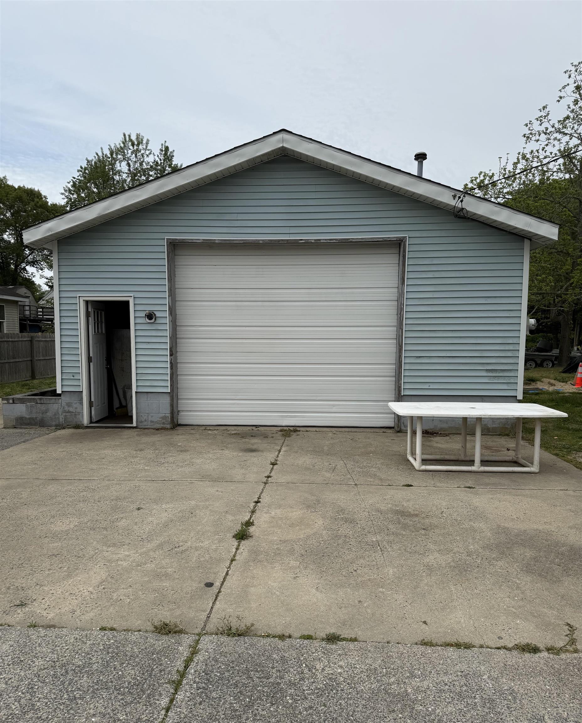 261288 | Photo 2