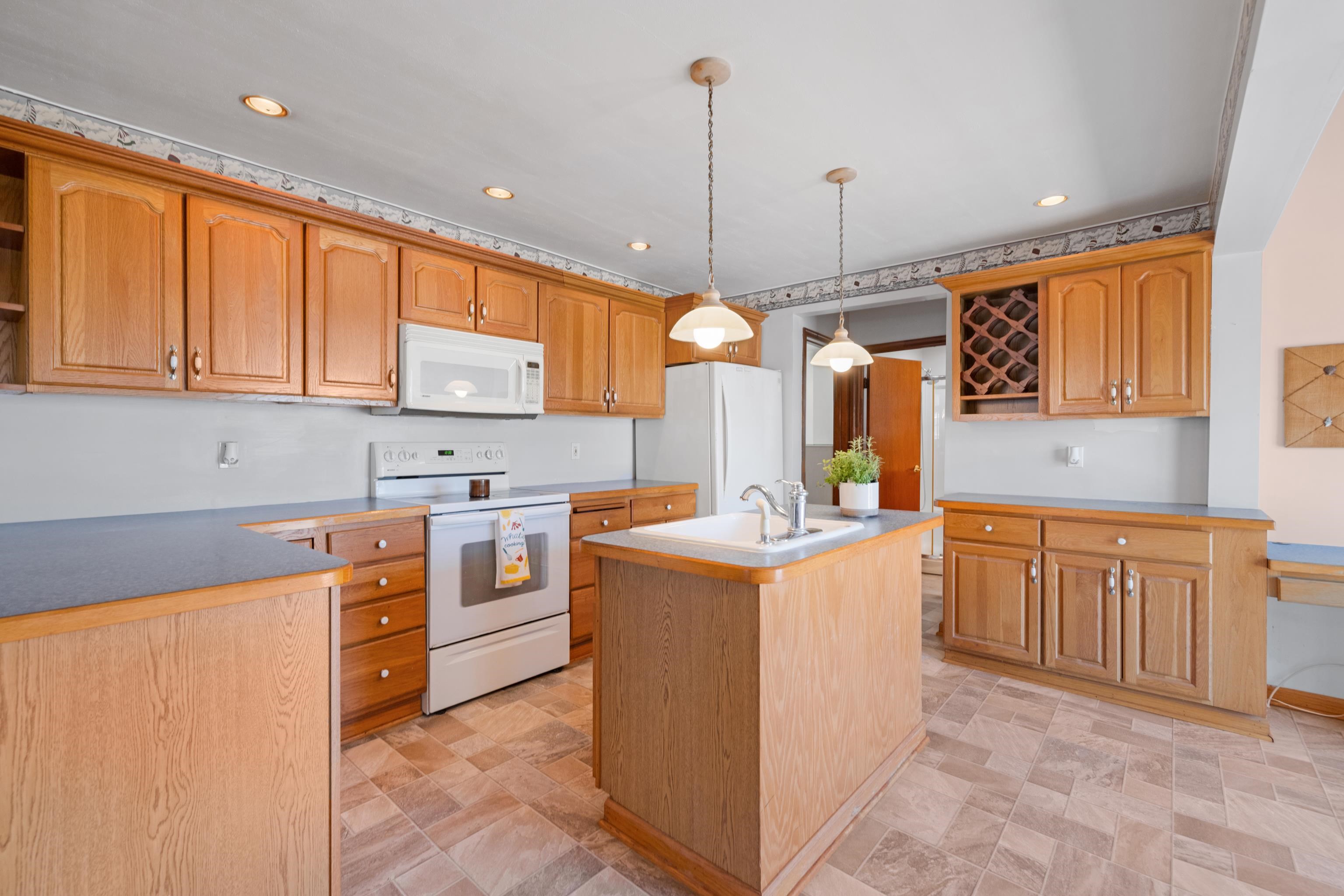 109 W Atlantic Avenue - Picture 7