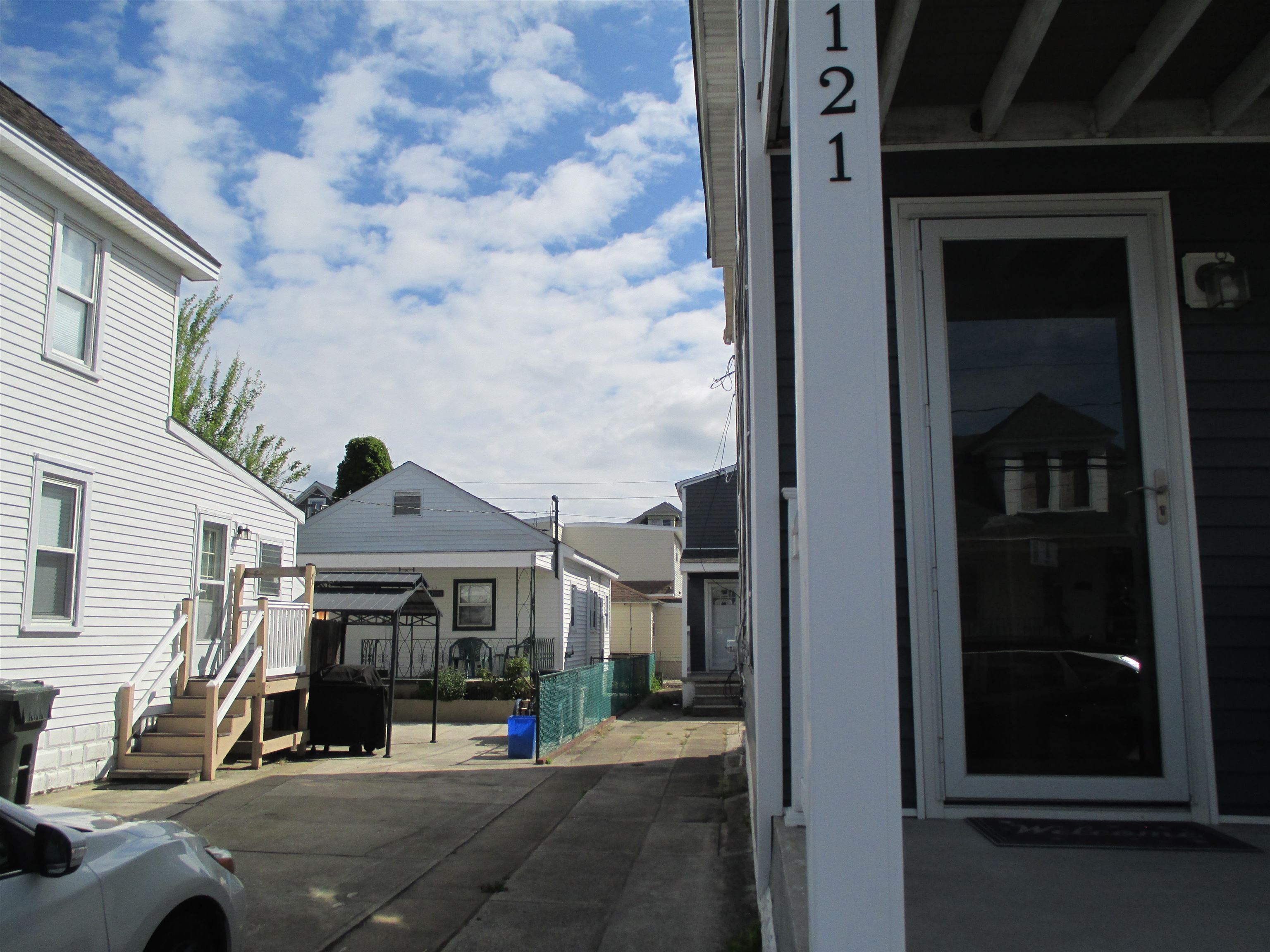261321 | Photo 17