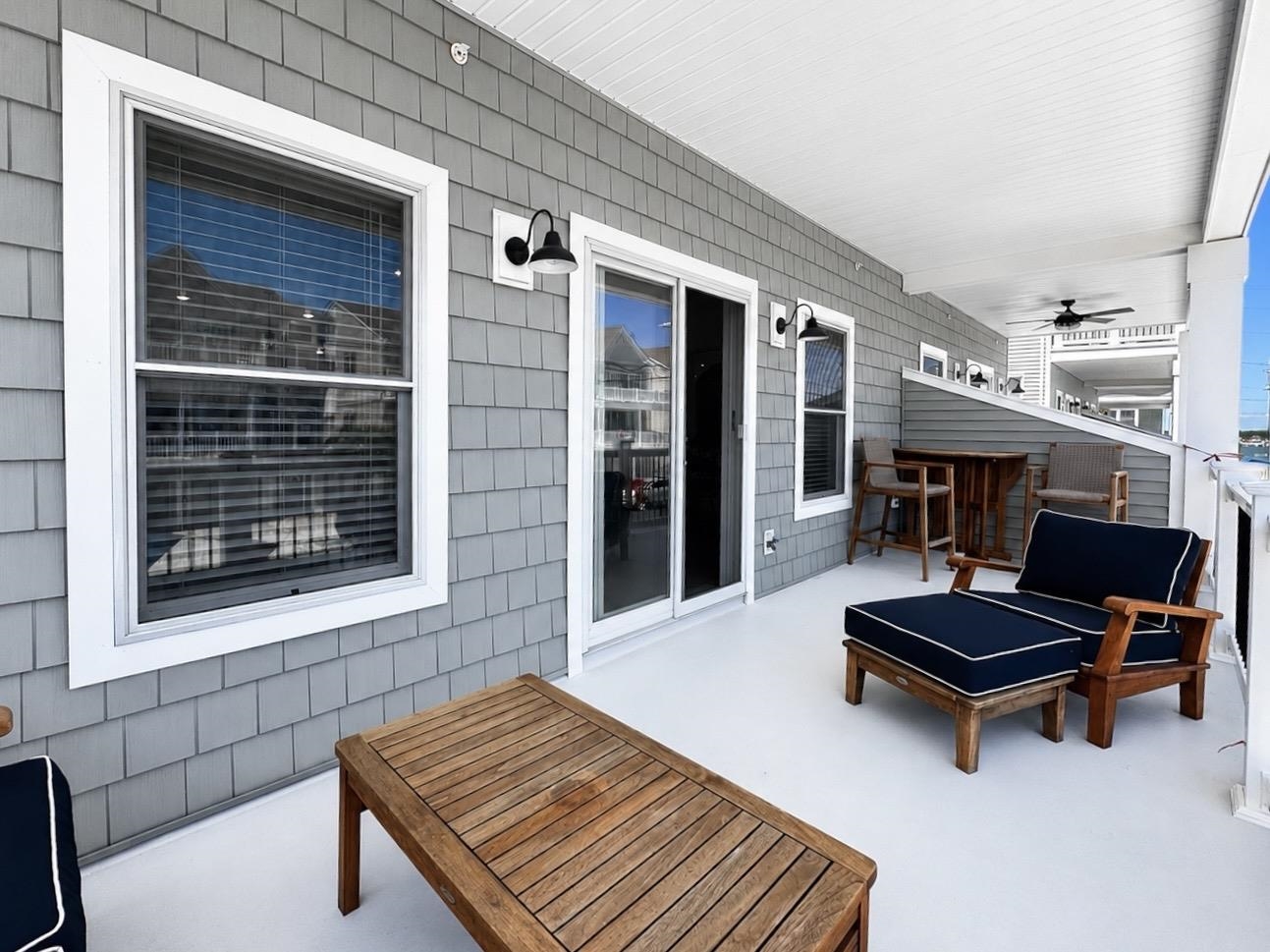 434 W Lincoln Avenue