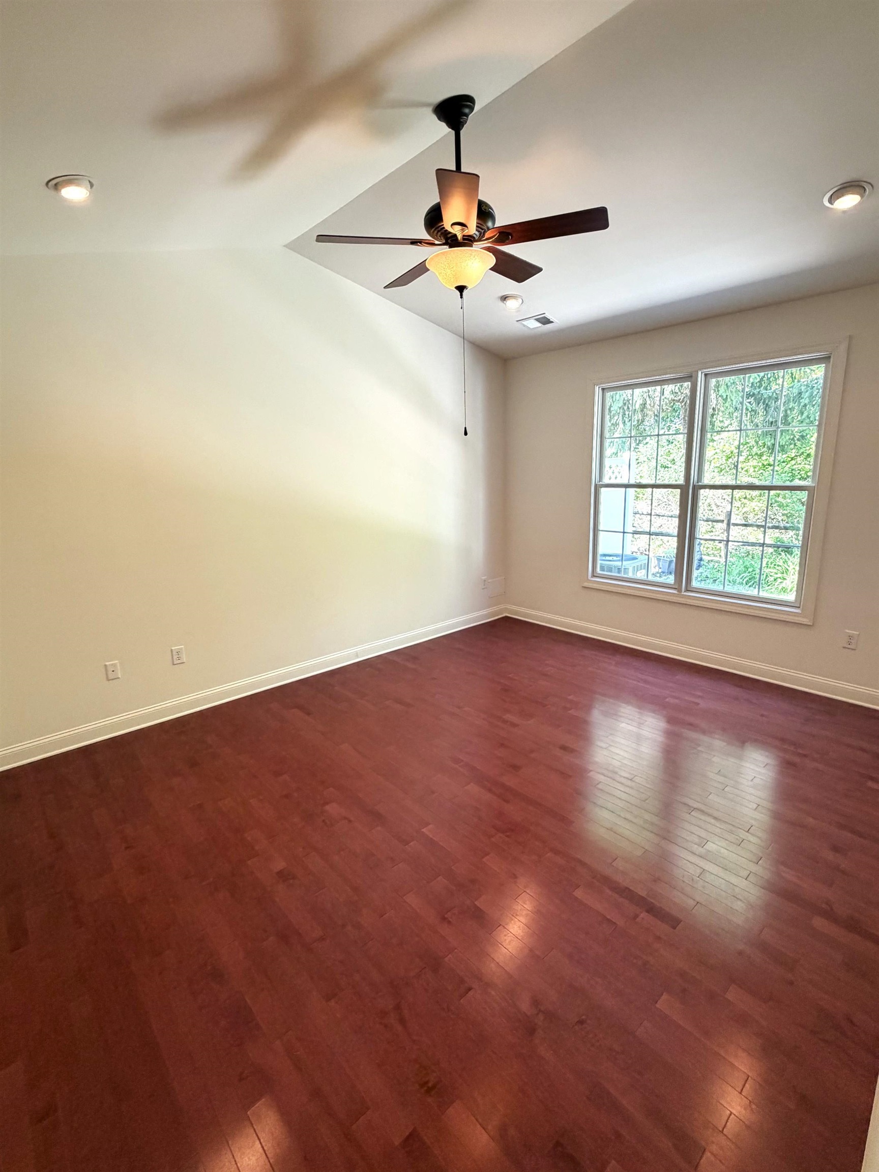 308 Osprey Court - Picture 9