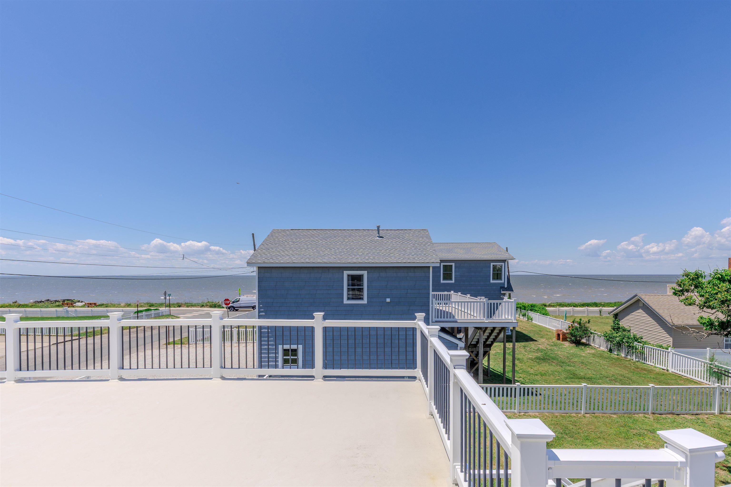 1 Englewood Road - Picture 37