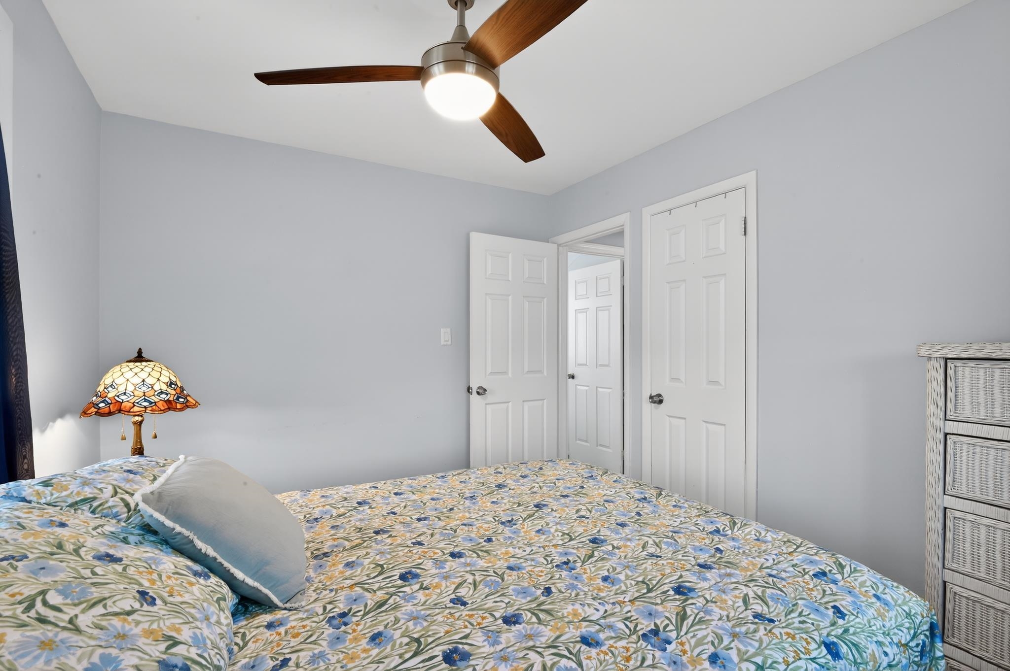 261410 | Photo 23