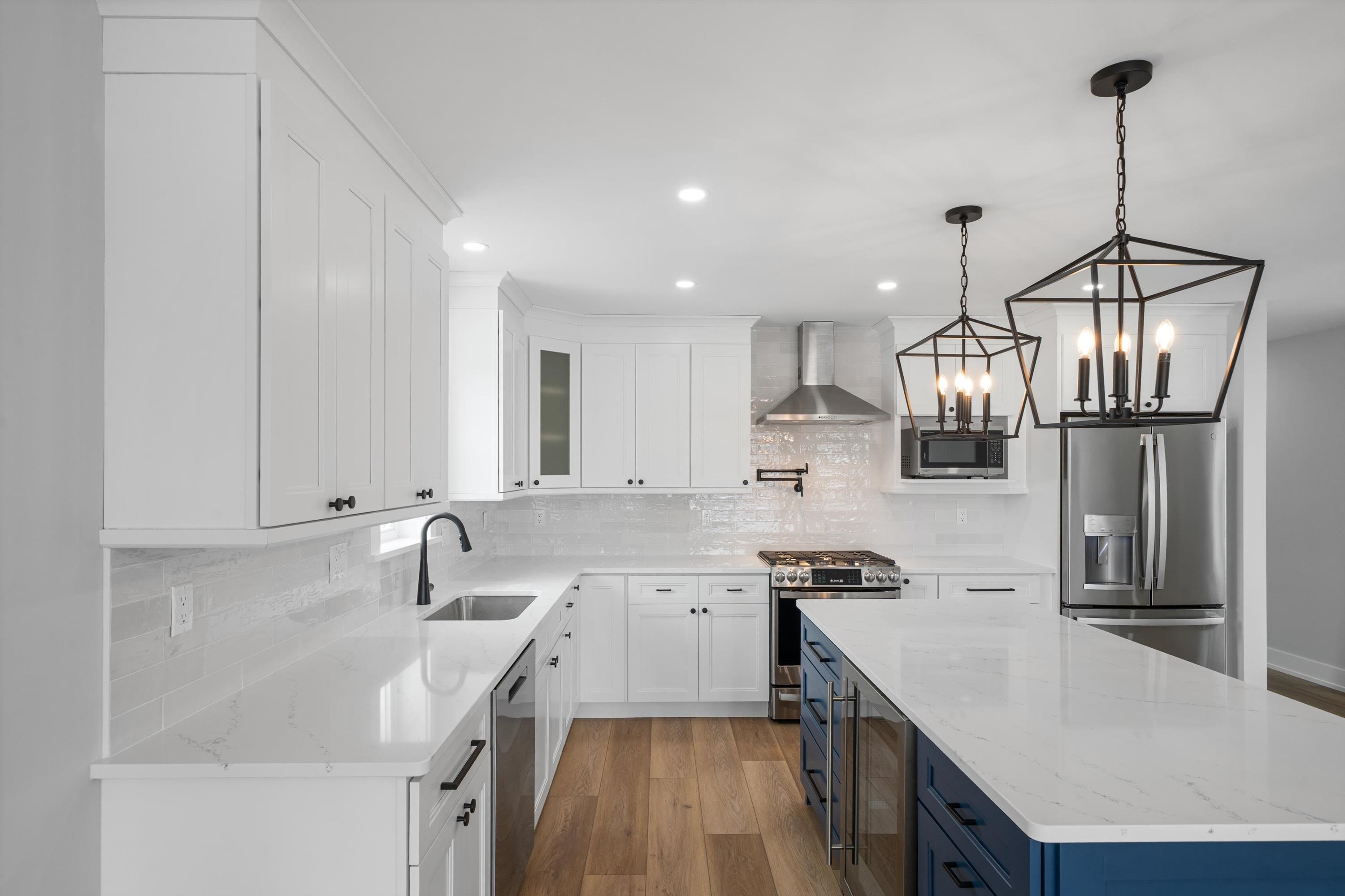 410 E 15th Avenue - Picture 5