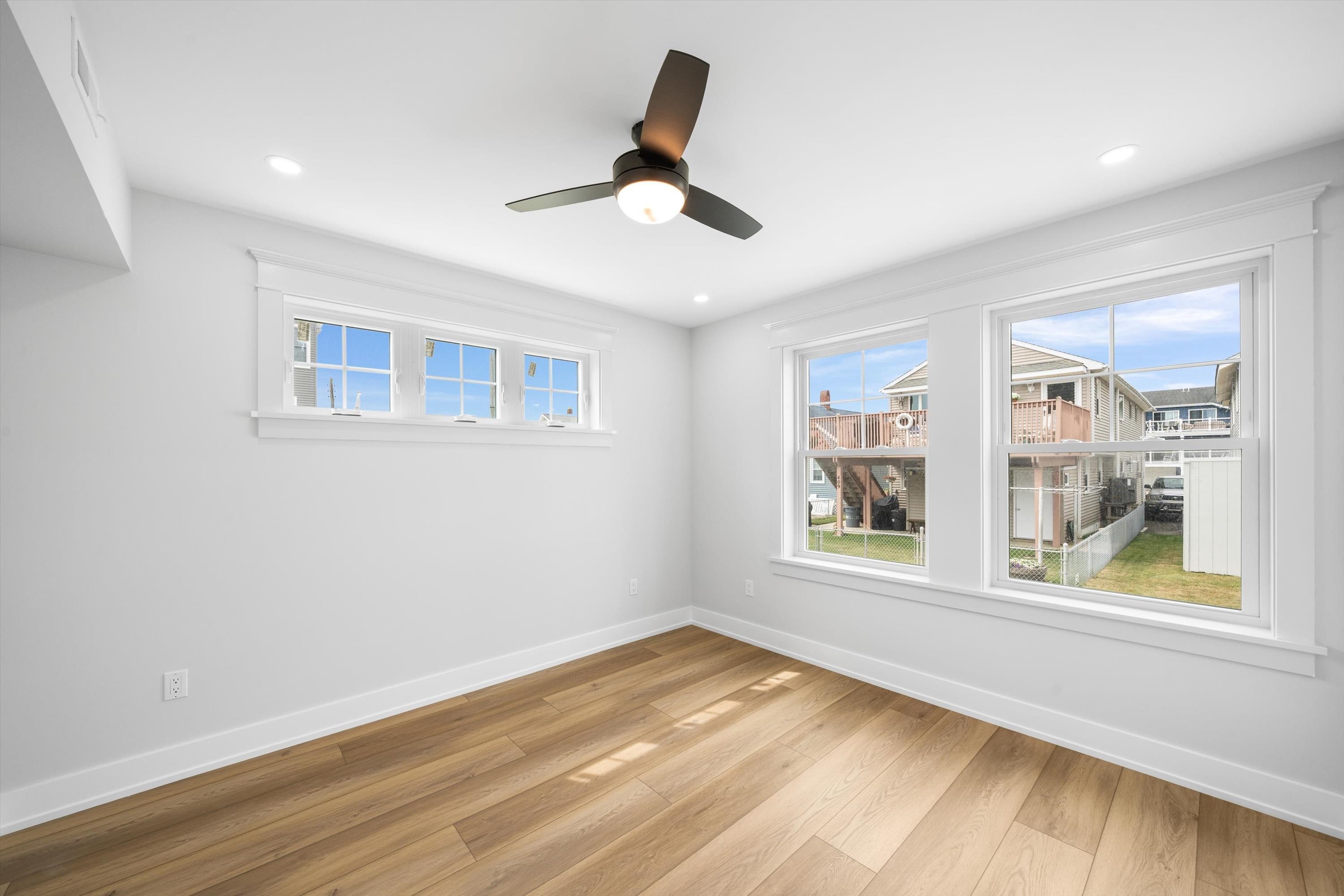 410 E 15th Avenue - Picture 8
