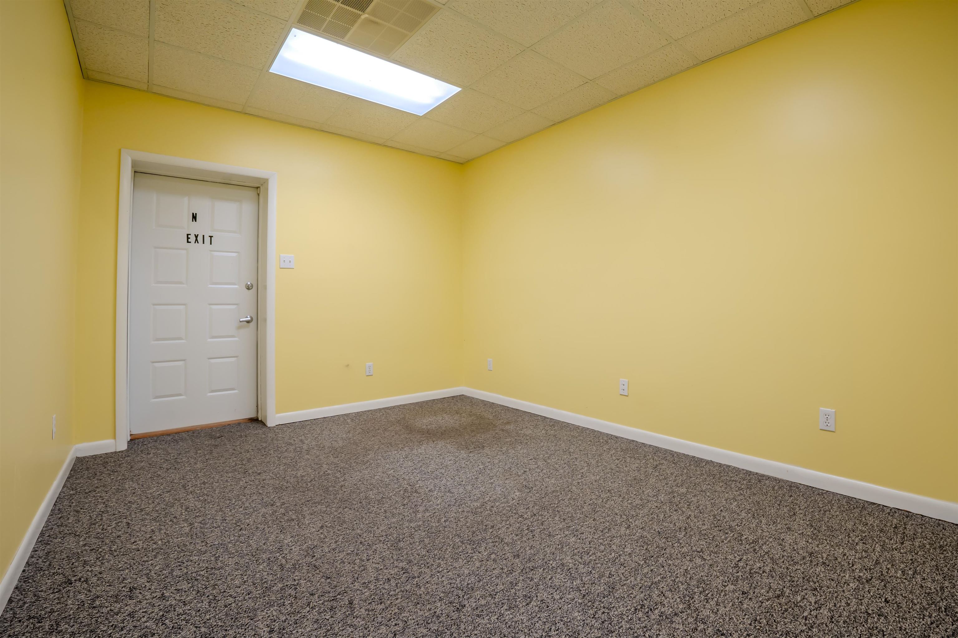 261434 | Photo 18