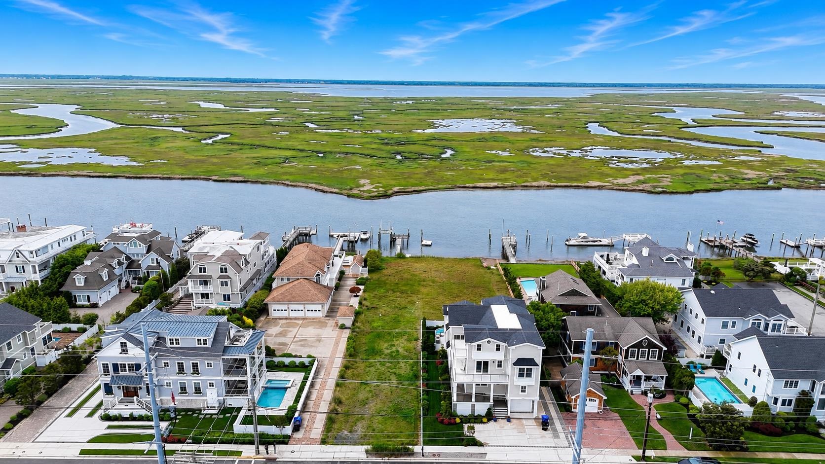 6088 Ocean Drive