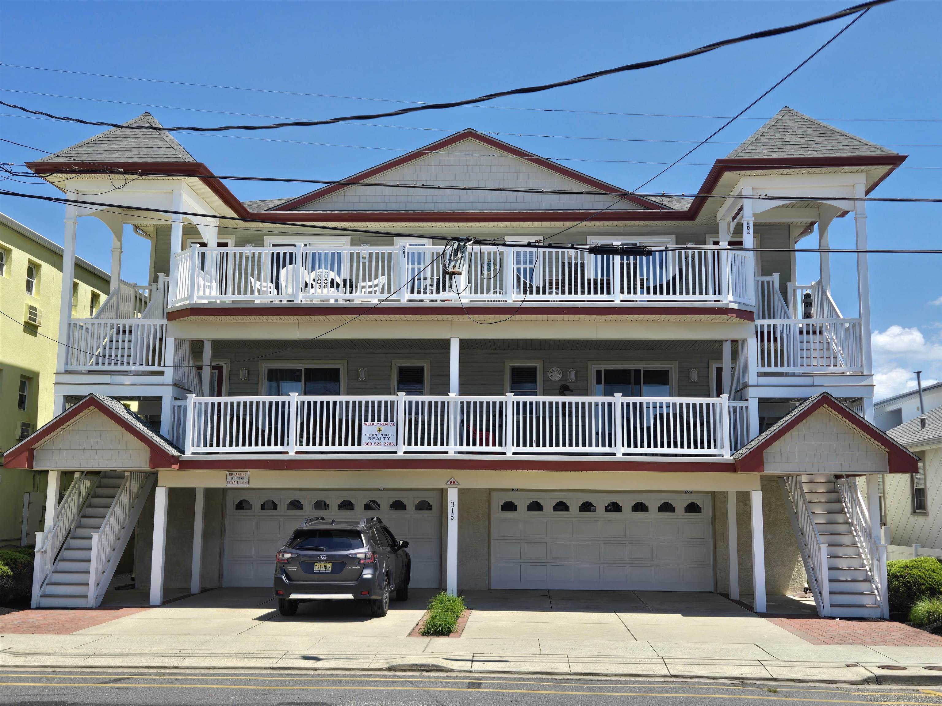  315 E Youngs Avenue - Wildwood