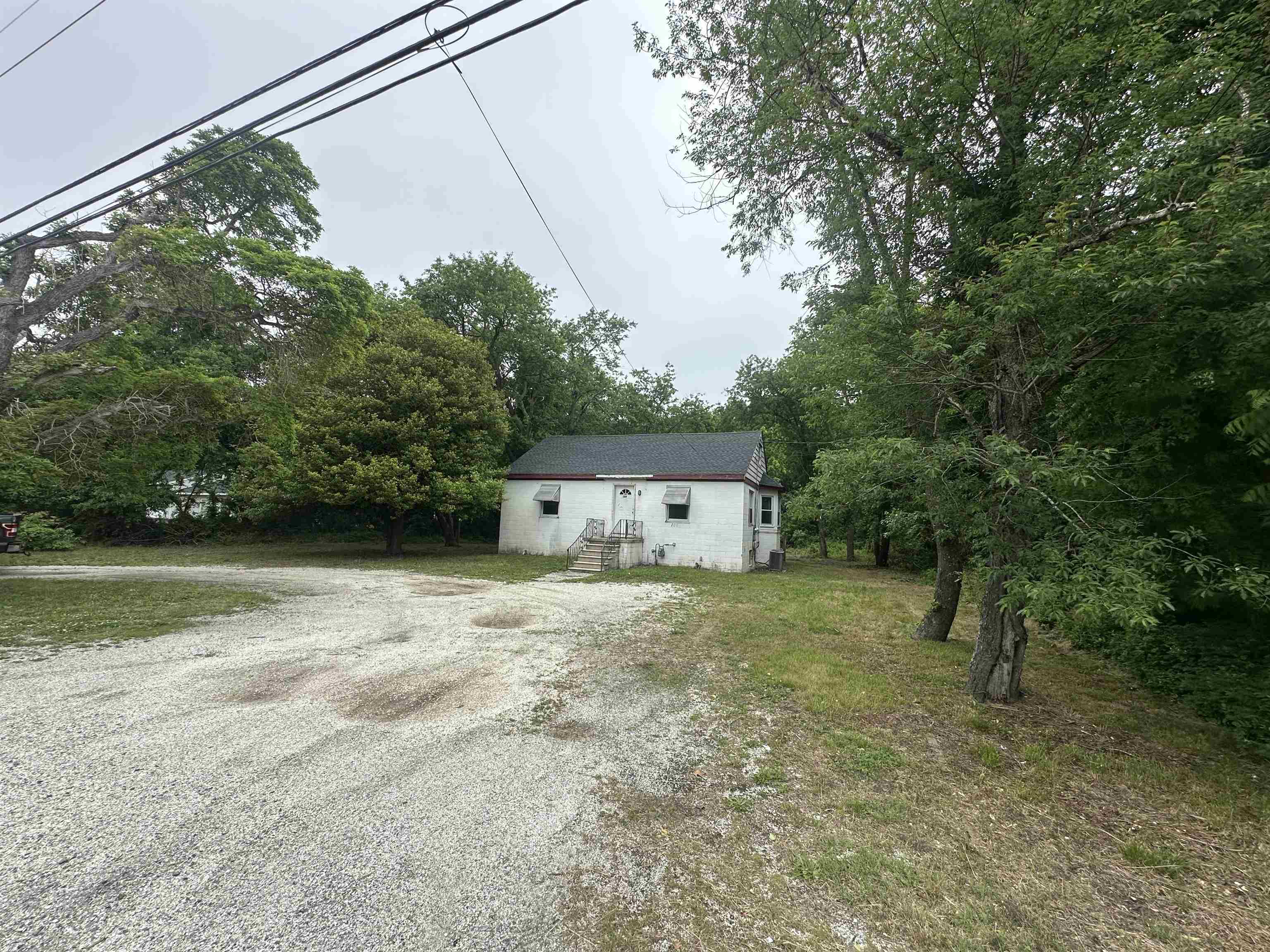261446 | Photo 2