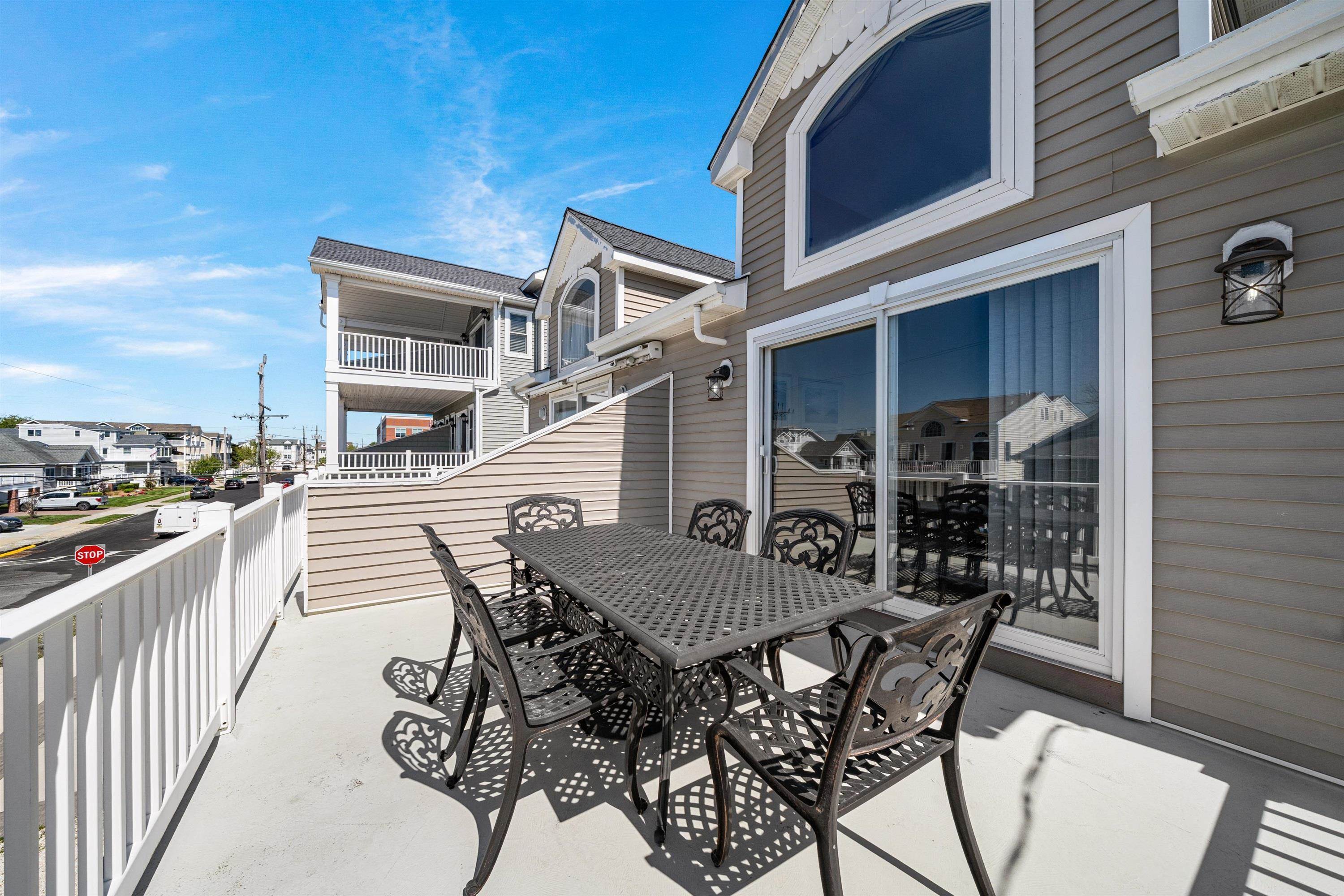 143 46th Street - Picture 13