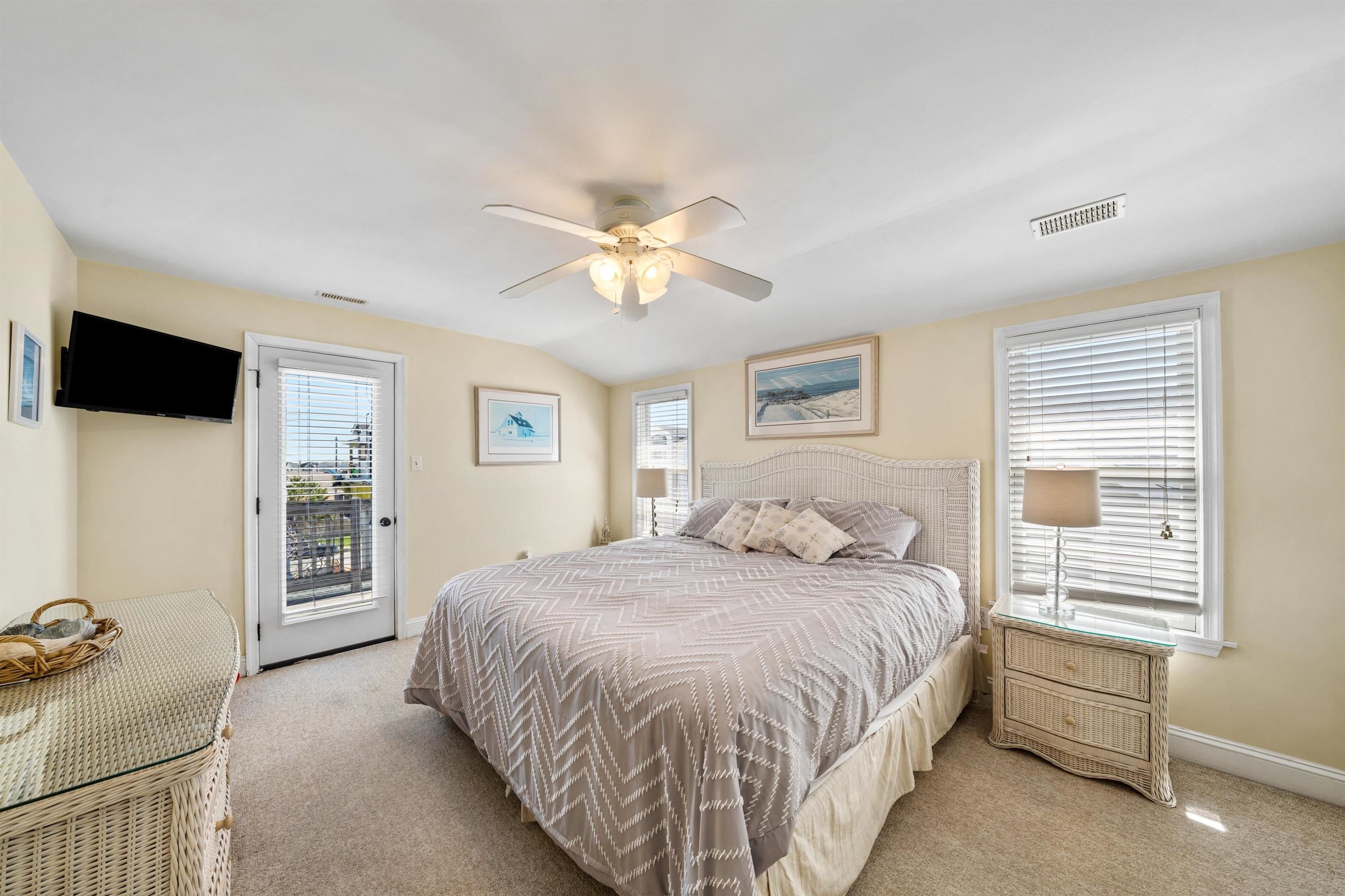 143 46th Street - Picture 14