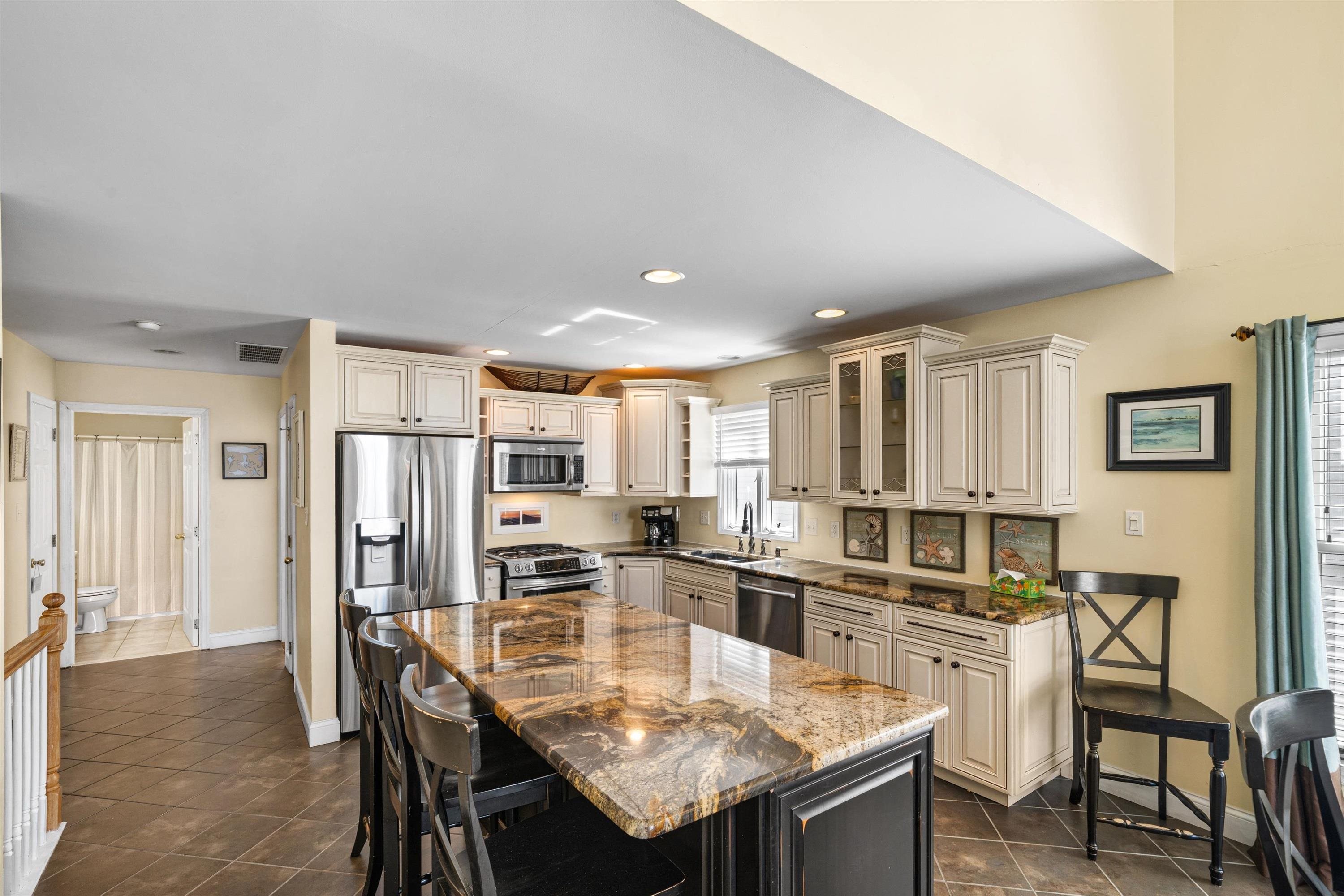 143 46th Street - Picture 5