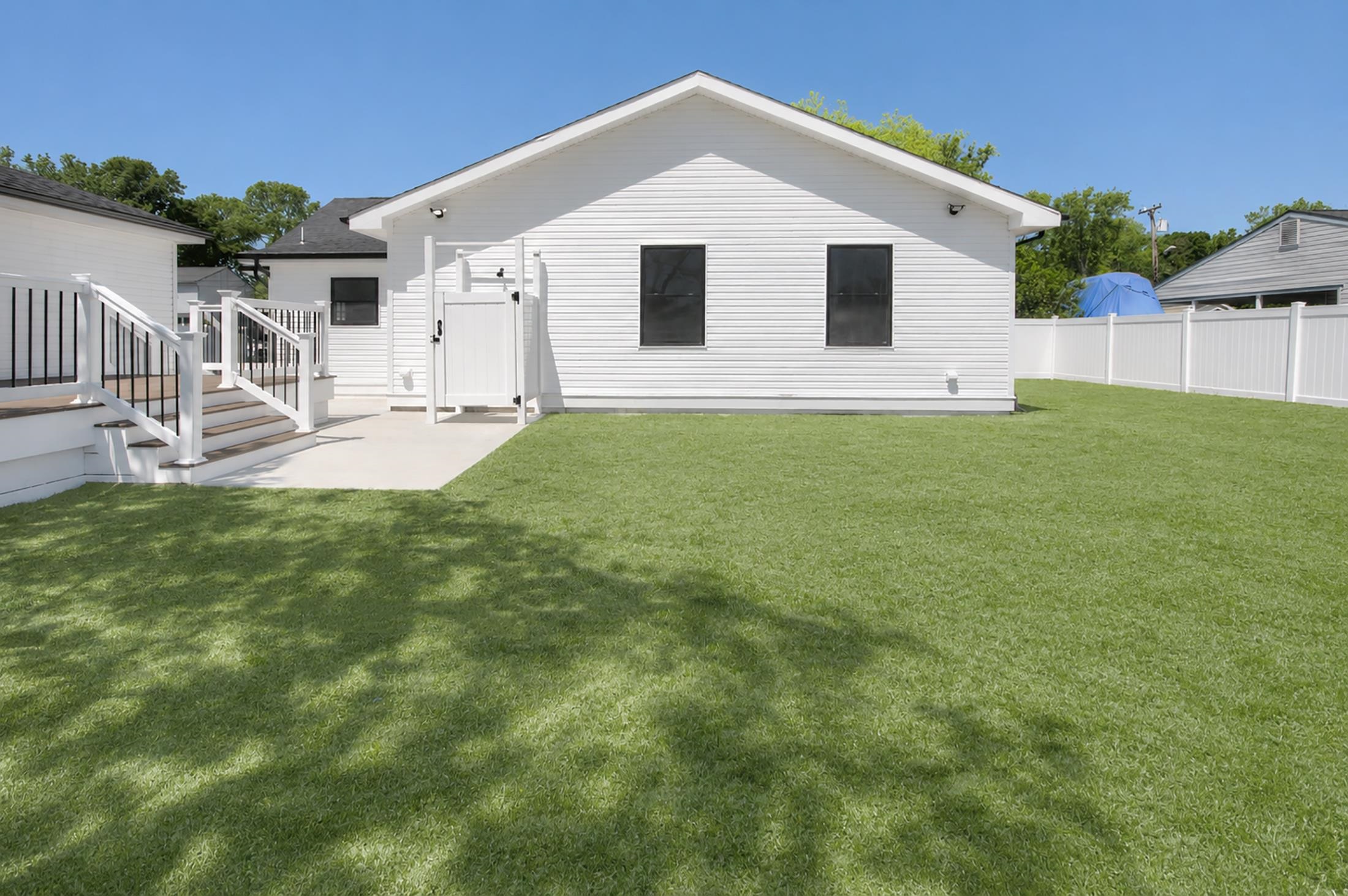 66 Beachhurst Drive
