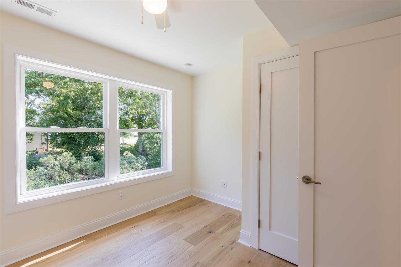 1300 Millman Boulevard - Picture 29