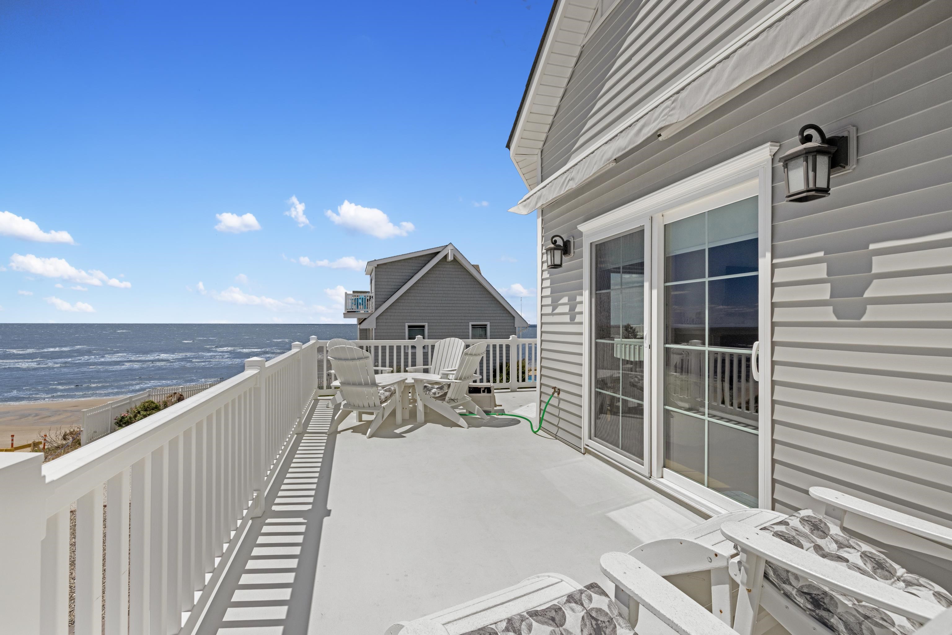 511 Village Road - Picture 21