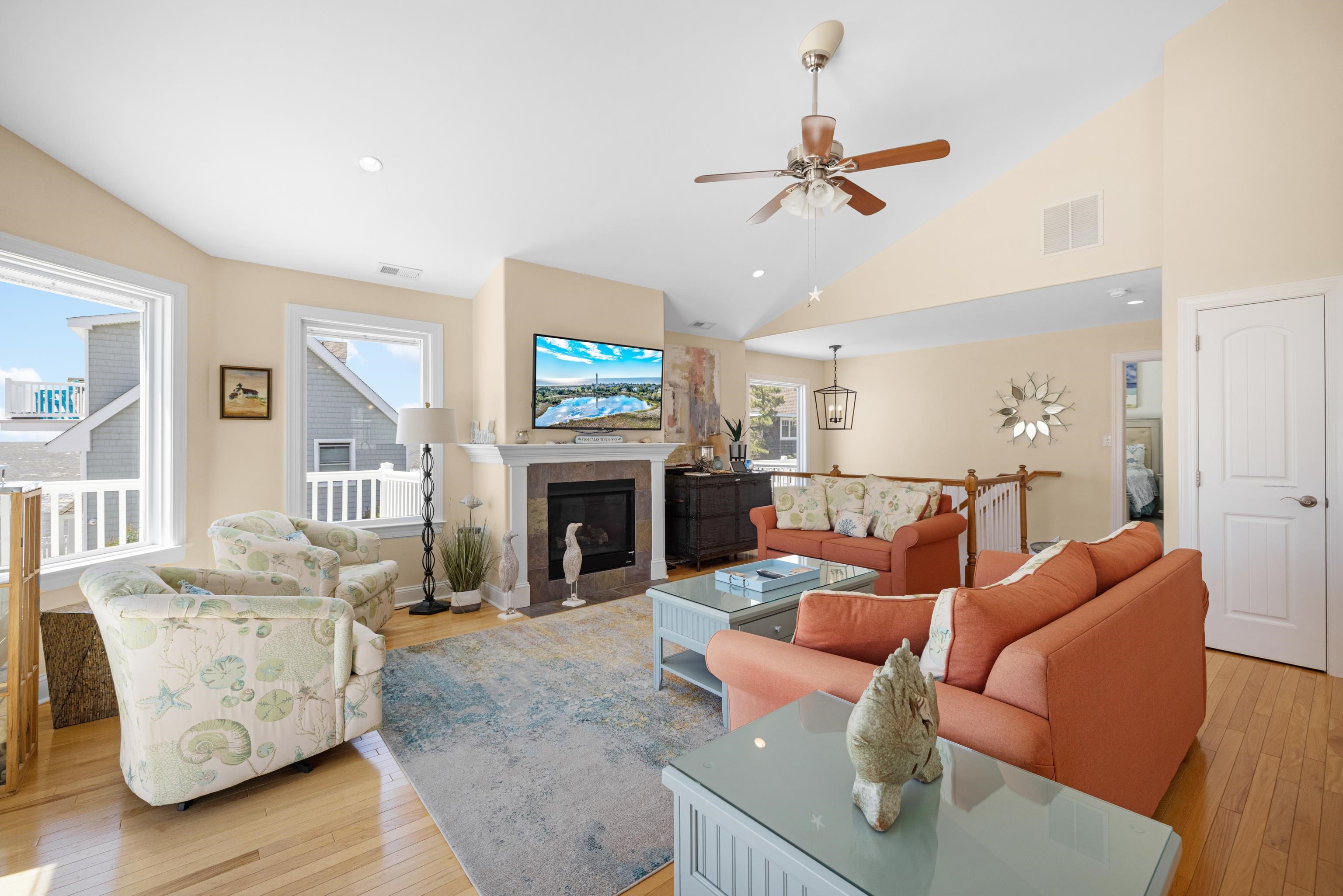 511 Village Road - Picture 9