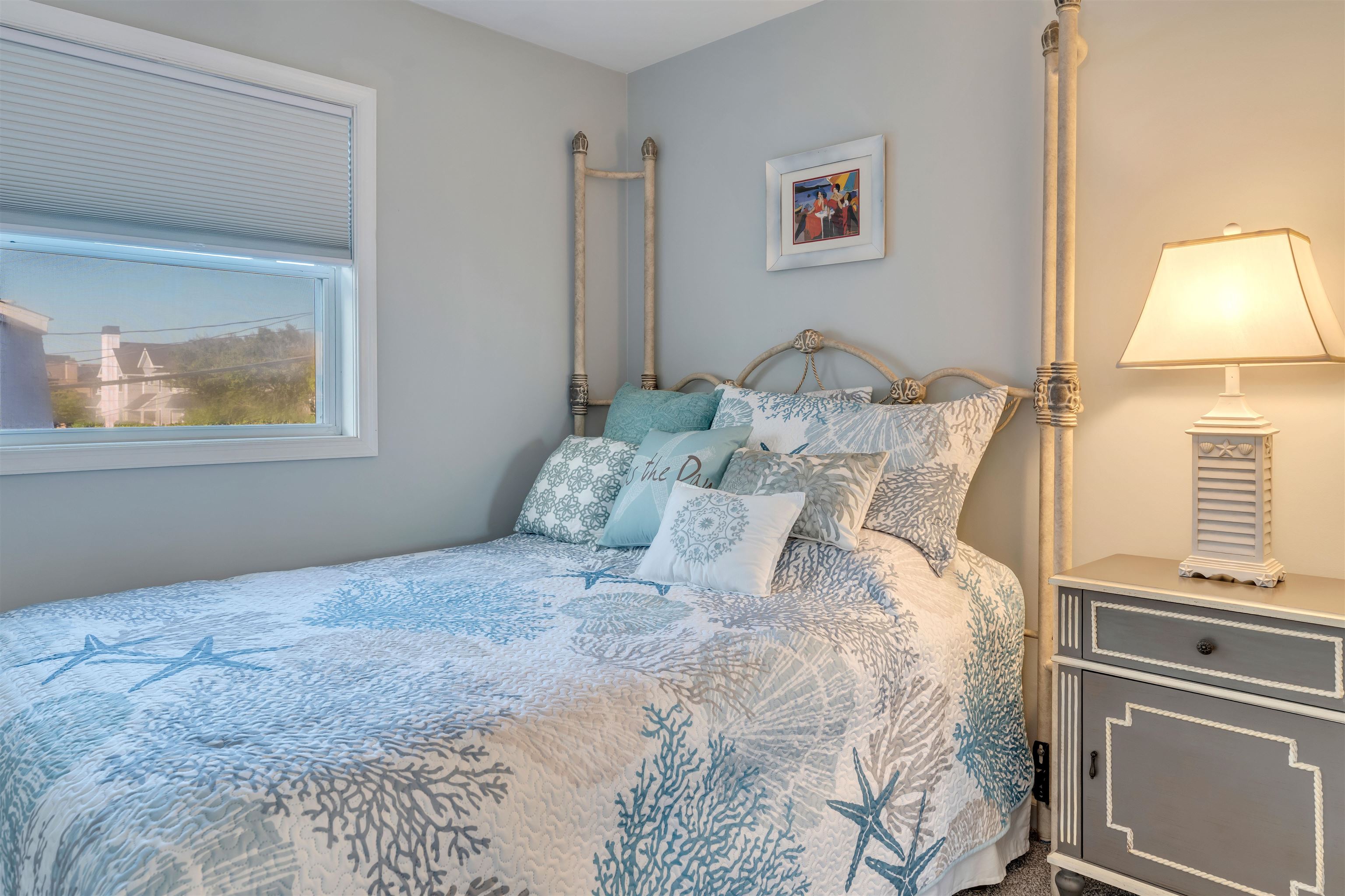 8006 Seaview Avenue - Picture 15