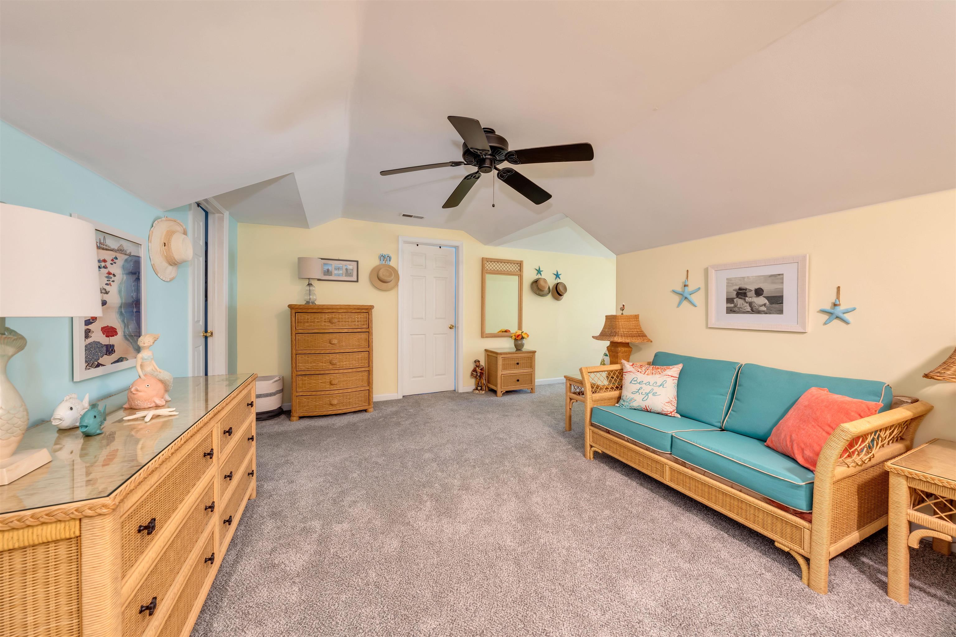 8006 Seaview Avenue - Picture 18