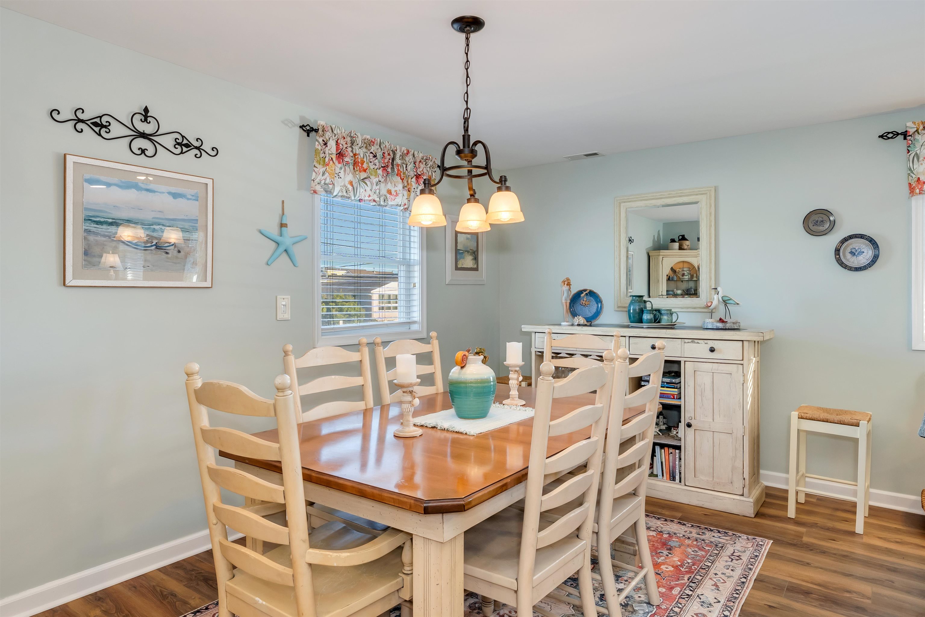 8006 Seaview Avenue - Picture 7