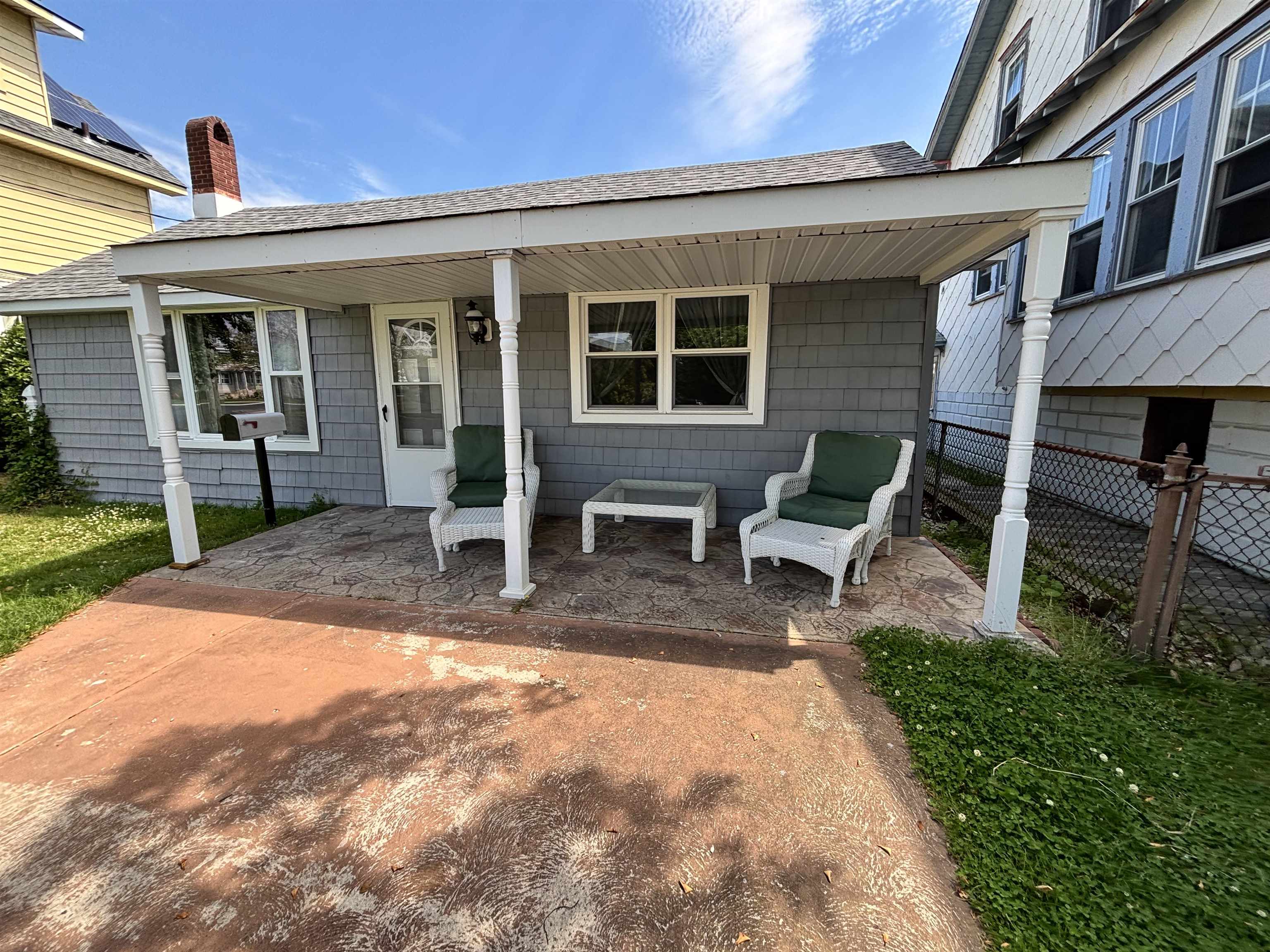 1211 Central Avenue - Picture 2