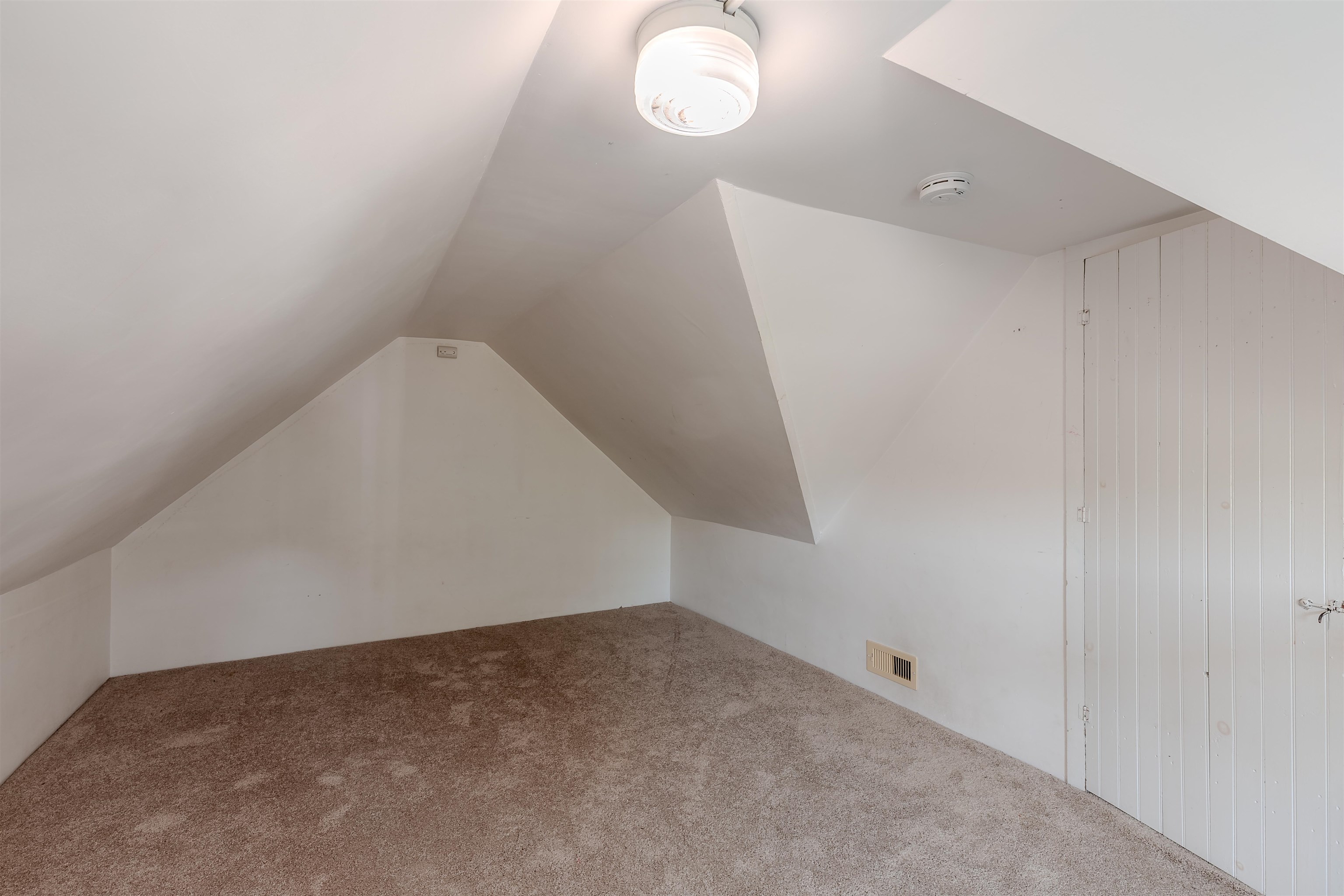 261699 | Photo 23