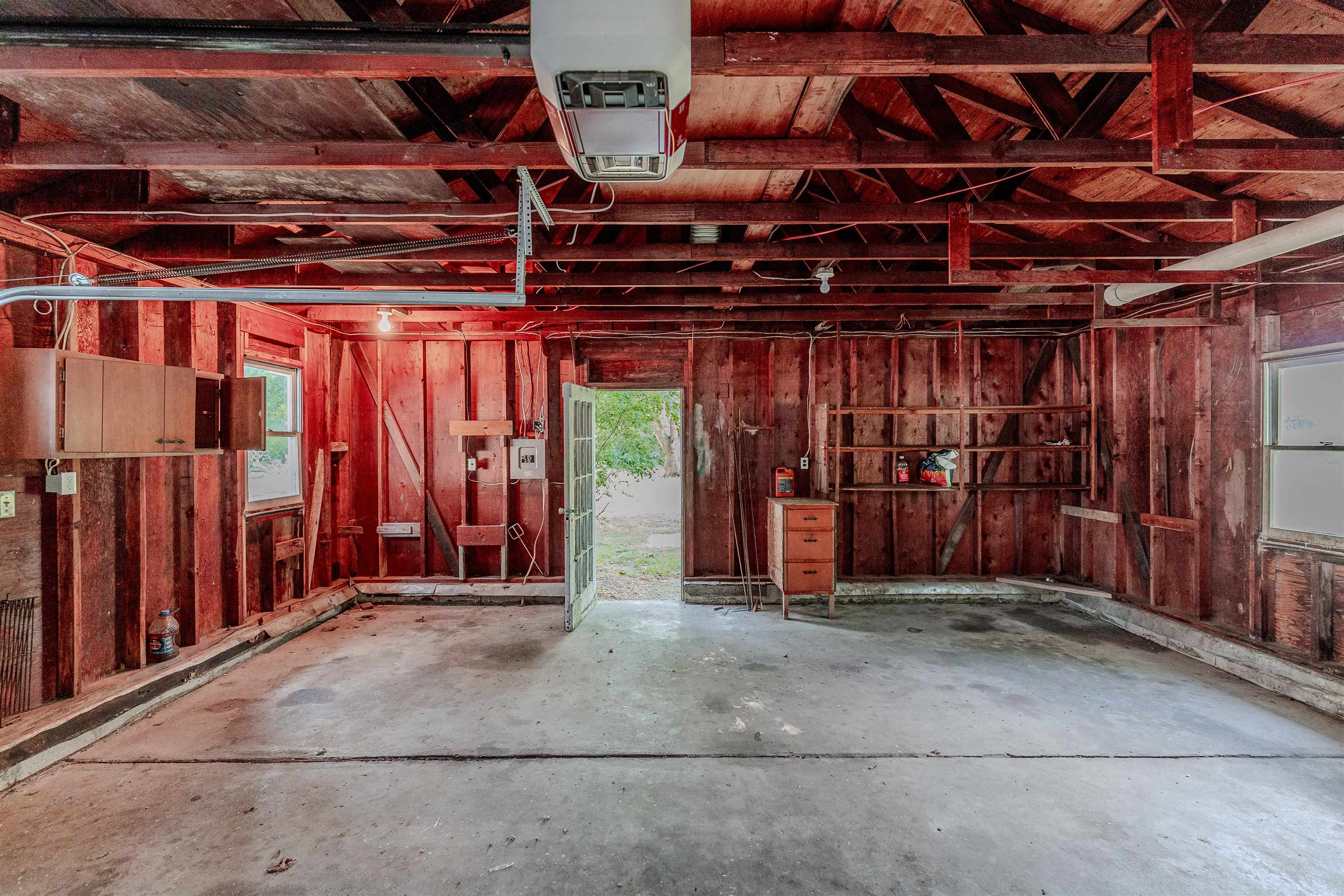 261699 | Photo 27