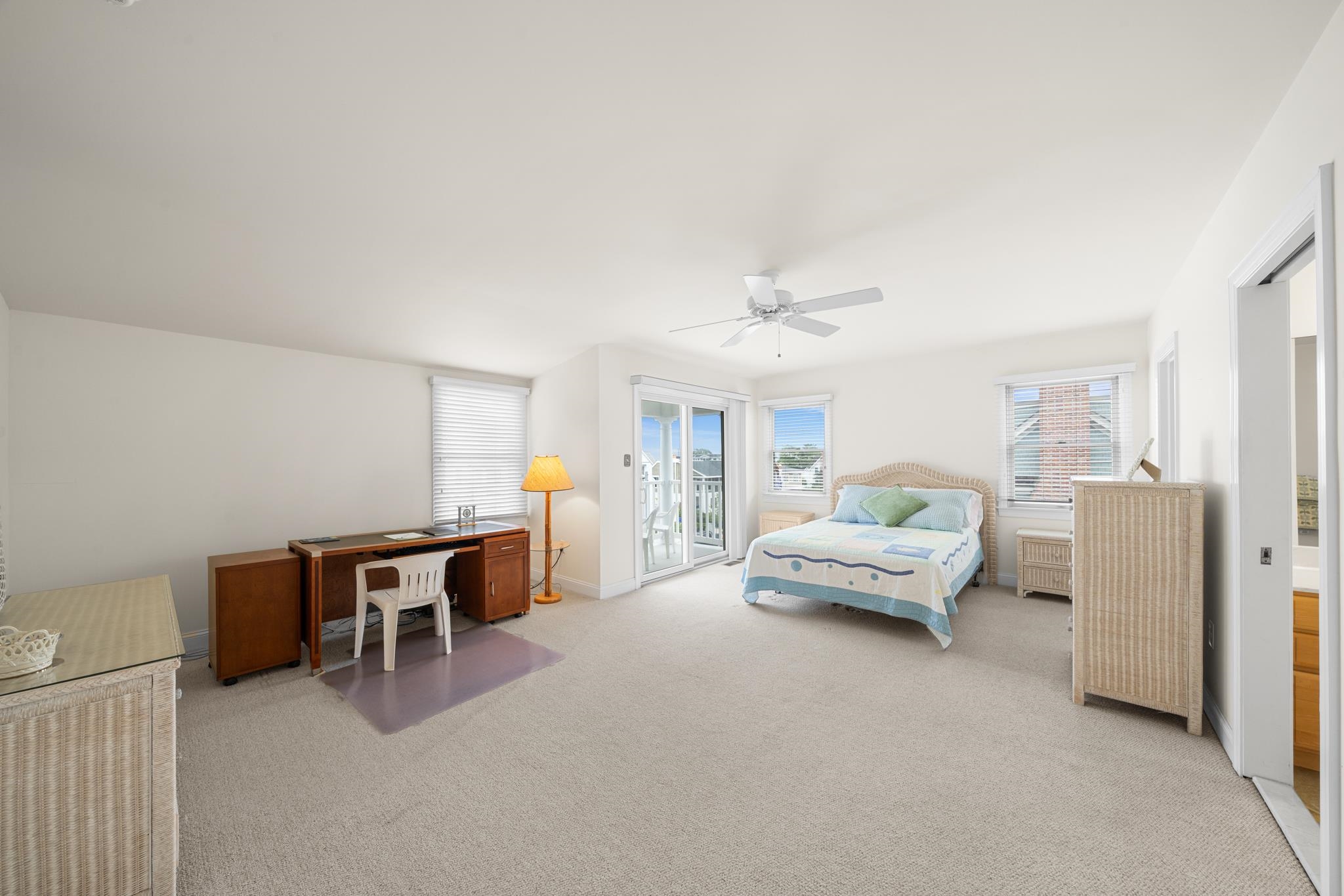 105 40th Street - Picture 30
