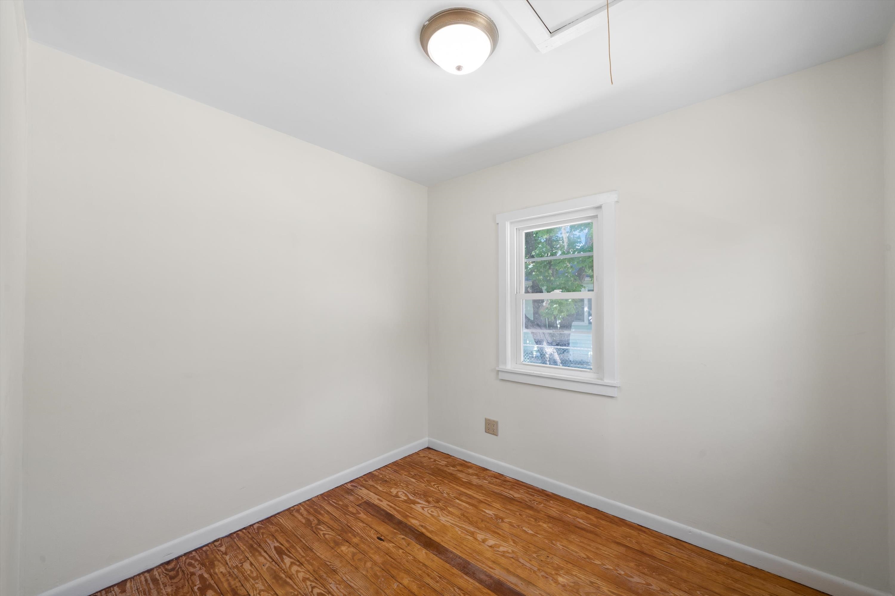 261731 | Photo 14
